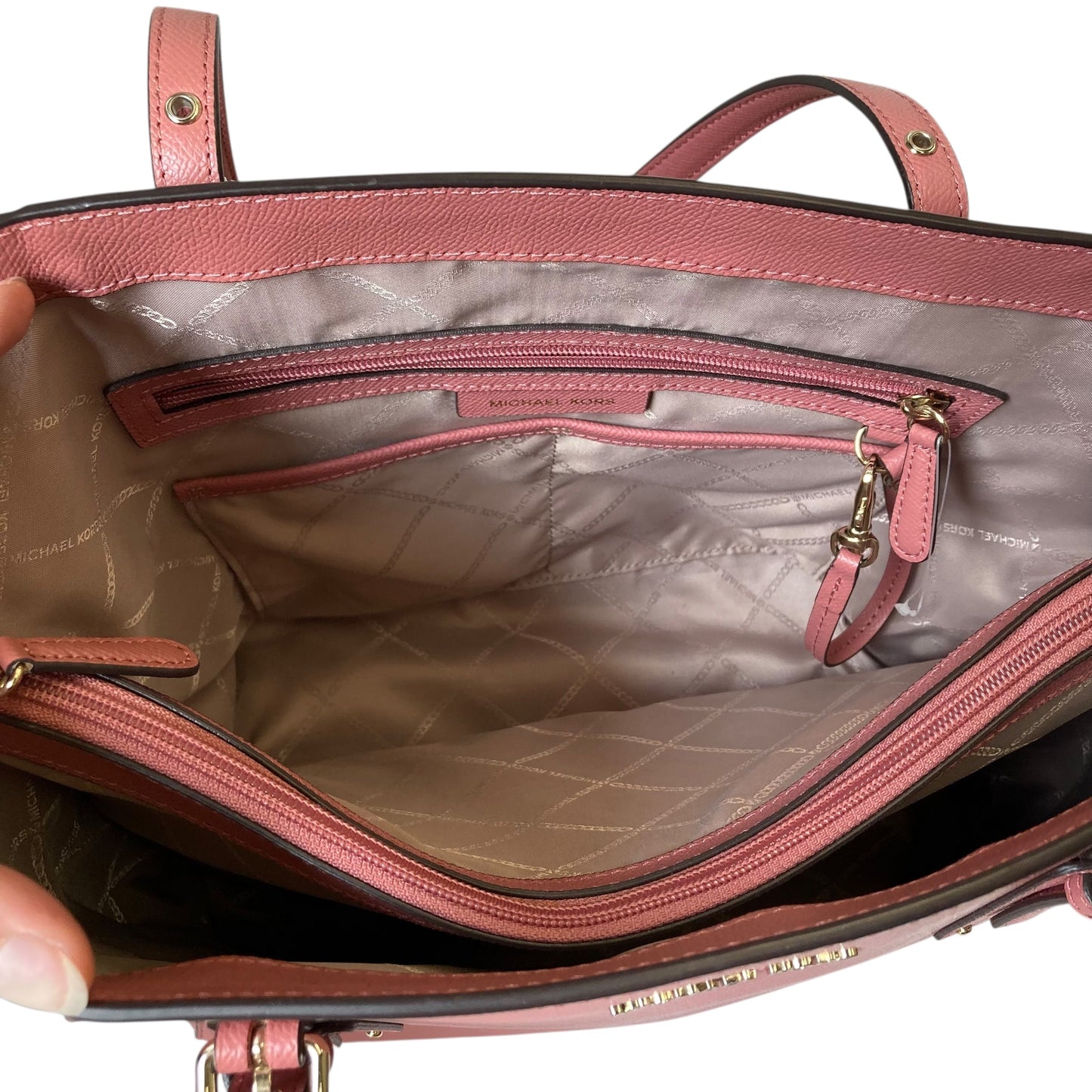 Handbag Designer By Michael Kors In Pink, Size:Large