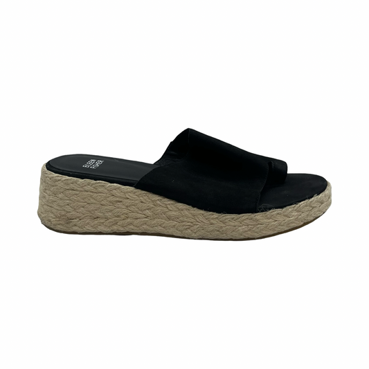 Sandals Flats By Eileen Fisher In Black, Size:9.5