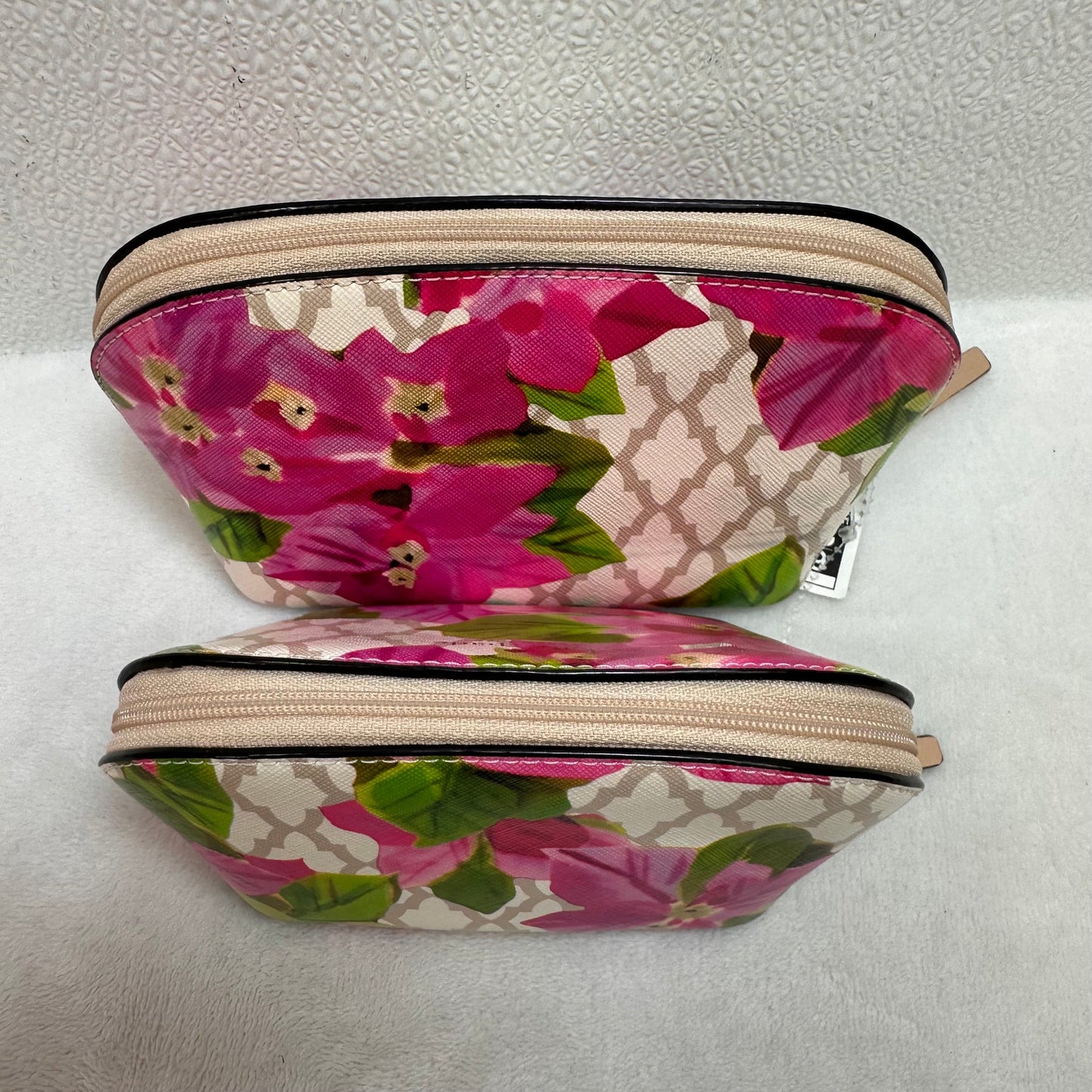 Set of 2 Make up bags Designer Tag By Kate Spade, Size:
