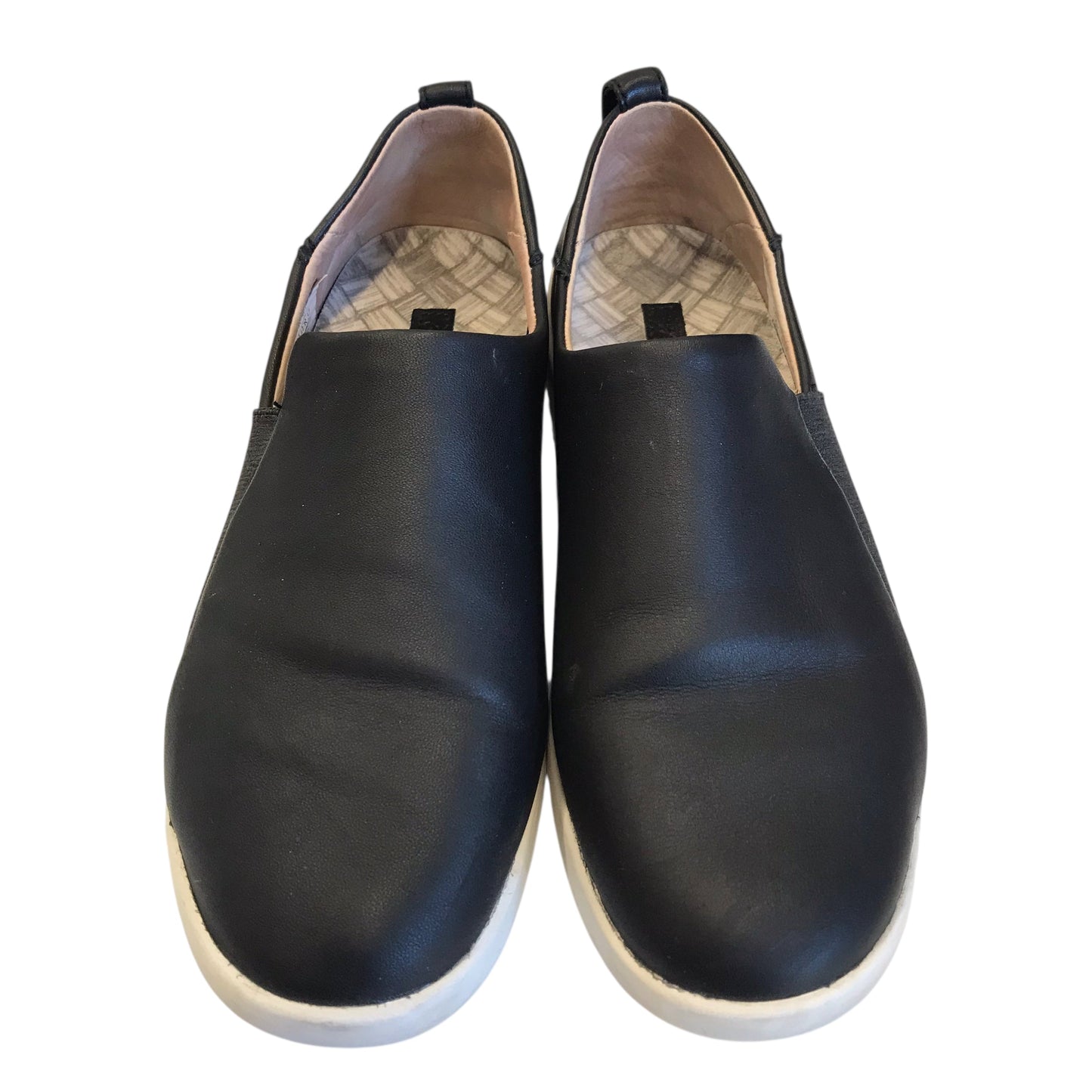 Shoes Flats By Olukai In Black, Size:7