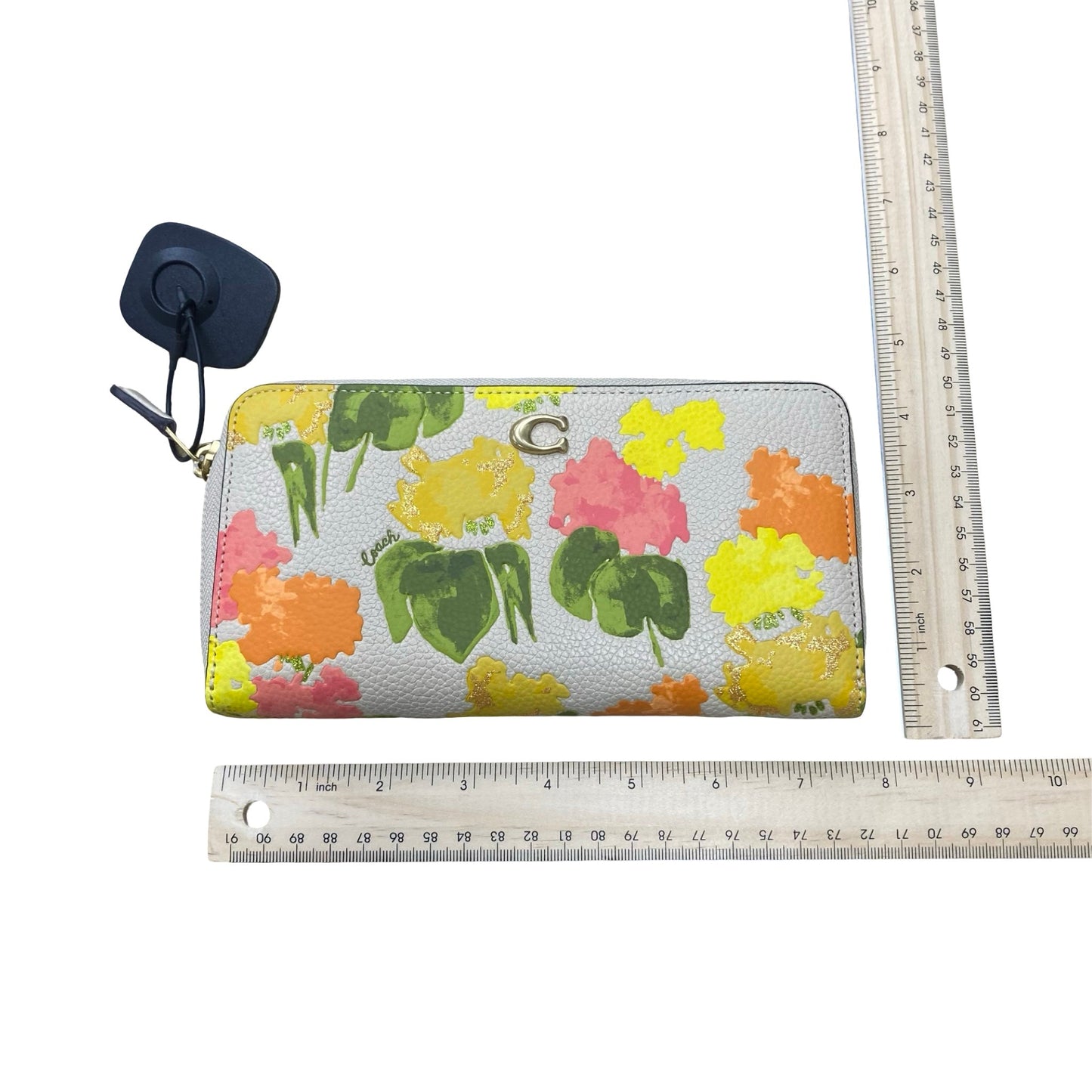 Wallet Designer By Coach In Floral Print, Size:Large