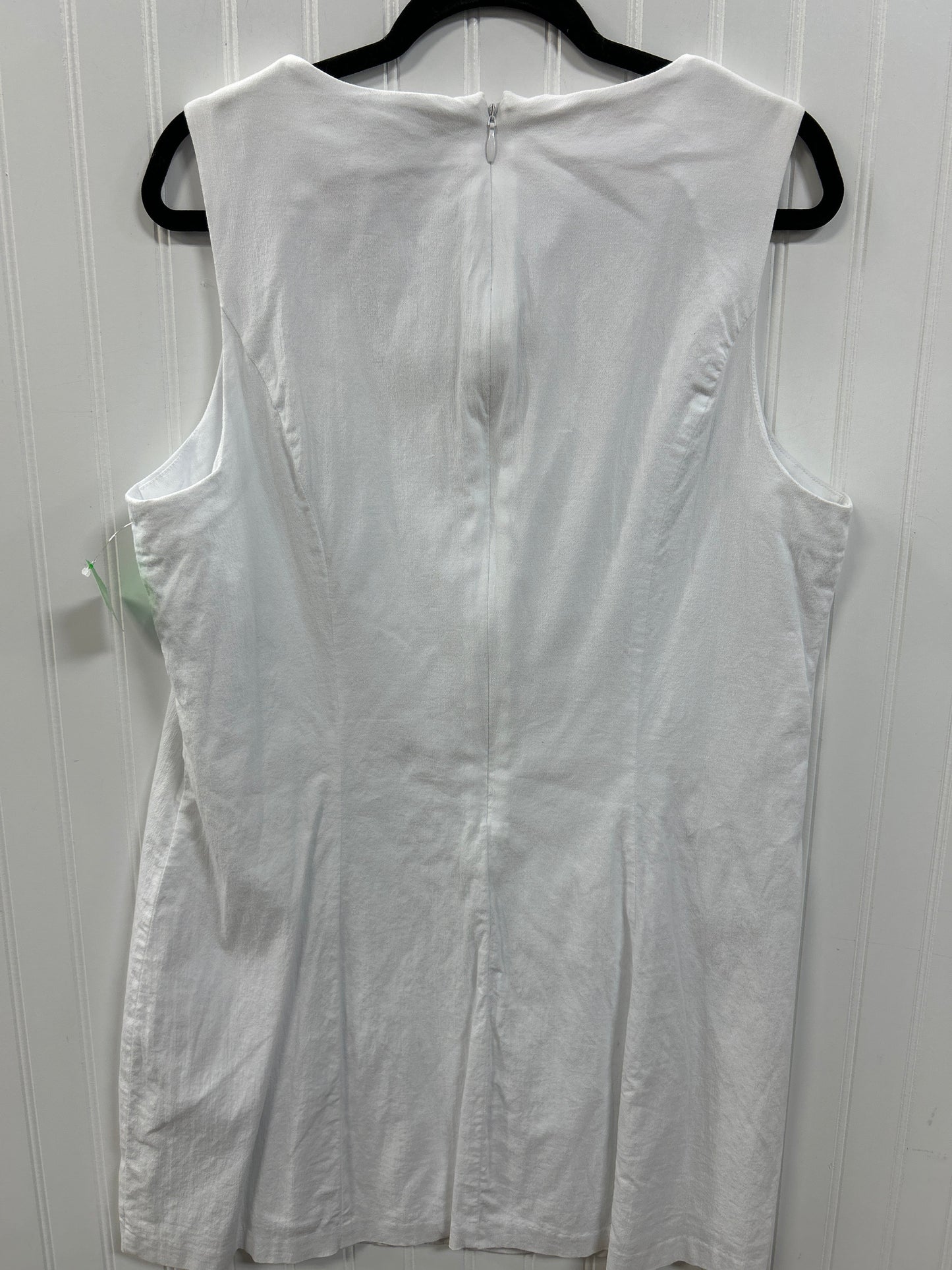 Dress Casual Short By Abercrombie And Fitch In White, Size:Xl