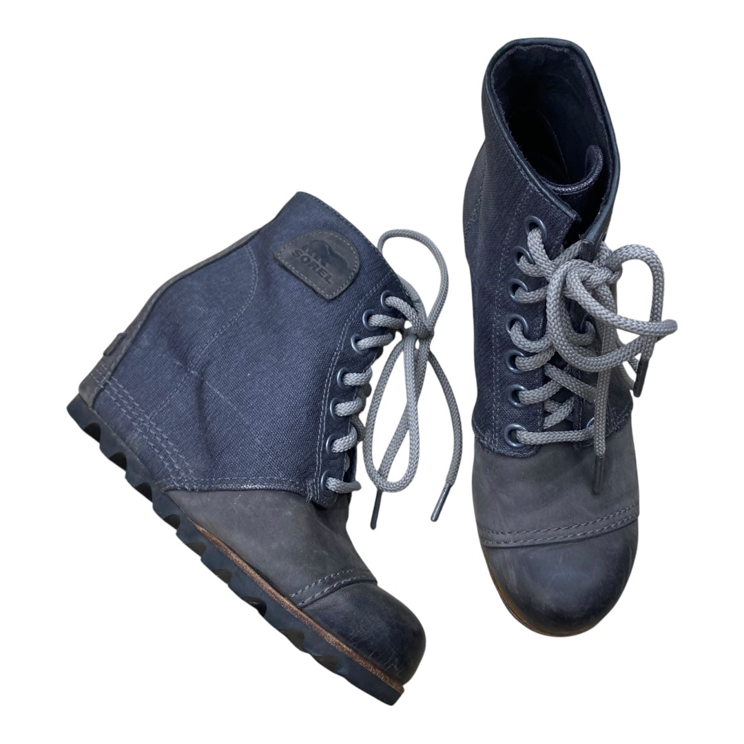 BOOTS ANKLE FLATS by SOREL In GREY, Size: 7.5