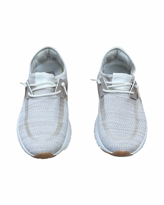 Shoes Flats By Hey Dude In Cream, Size:6