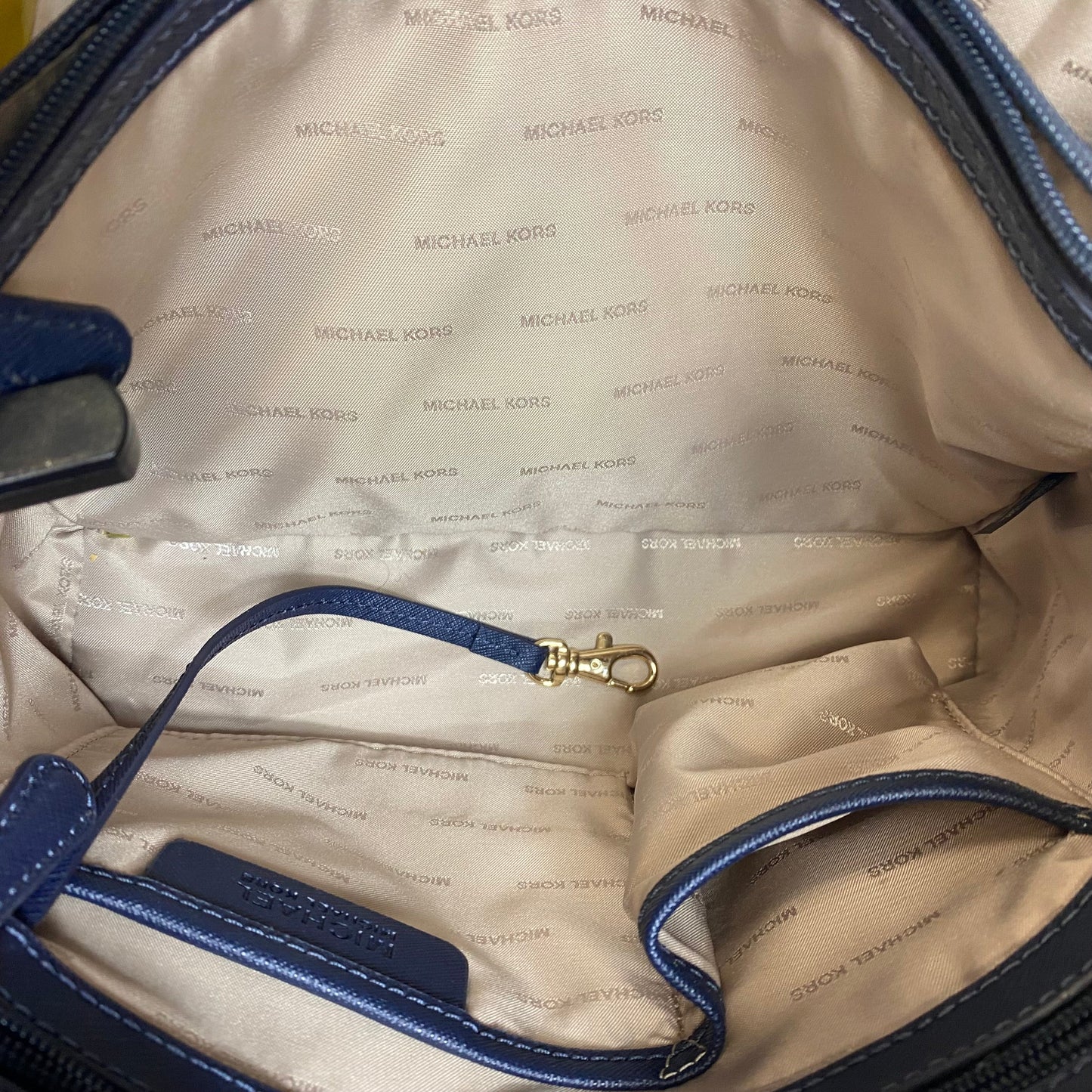 Handbag Designer By Michael Kors, Size: Medium