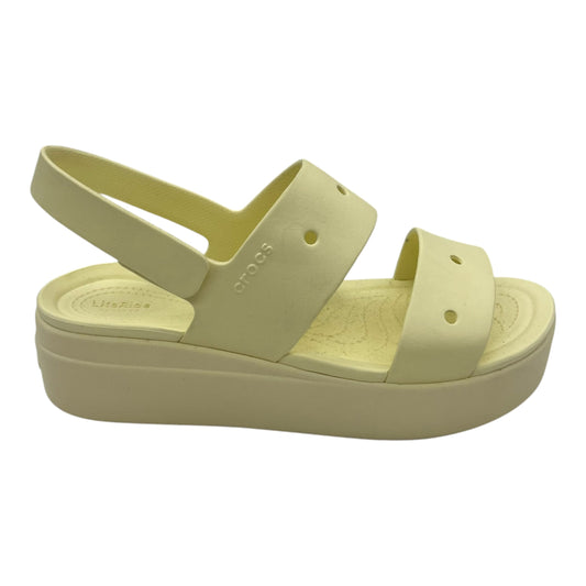 Sandals Heels Platform By Crocs In Yellow, Size:9