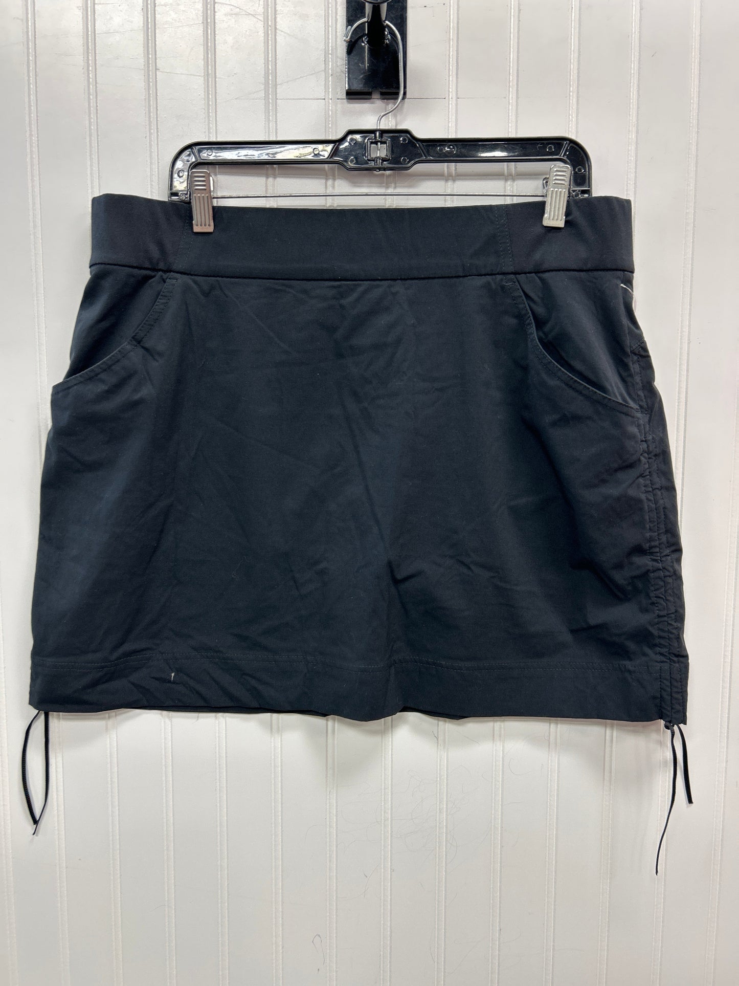 Athletic Skort By Columbia In Black, Size:Xl