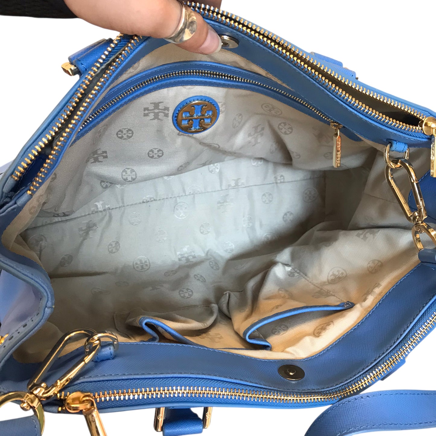 Handbag Designer By Tory Burch In Blue, Size:Large