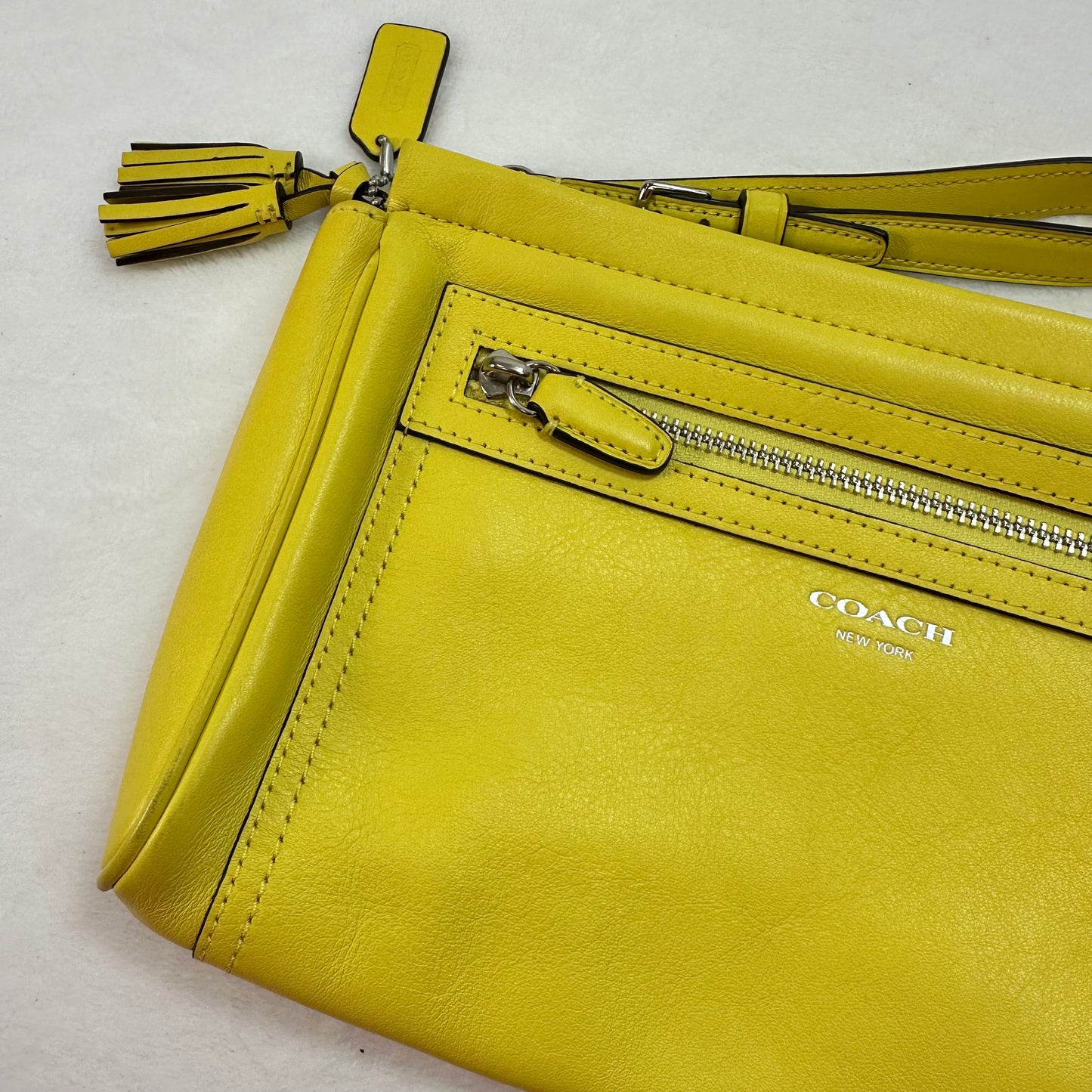 Vintage Wristlet Designer By Coach, Size: Medium