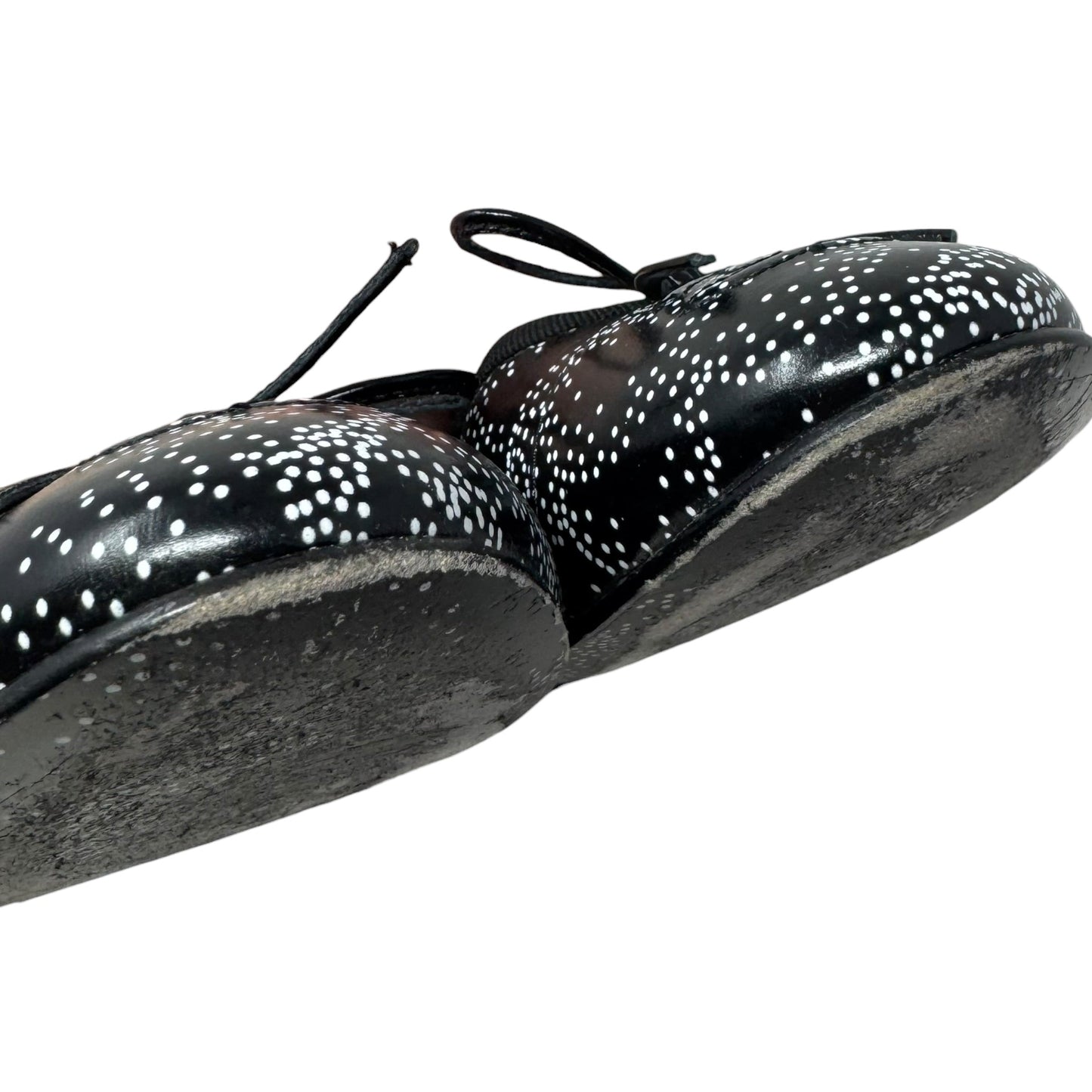 Camellia Printed Leather Cap Toe Ballerina Flats Shoes Luxury Designer By Chanel In Black & White, Size: 39.5