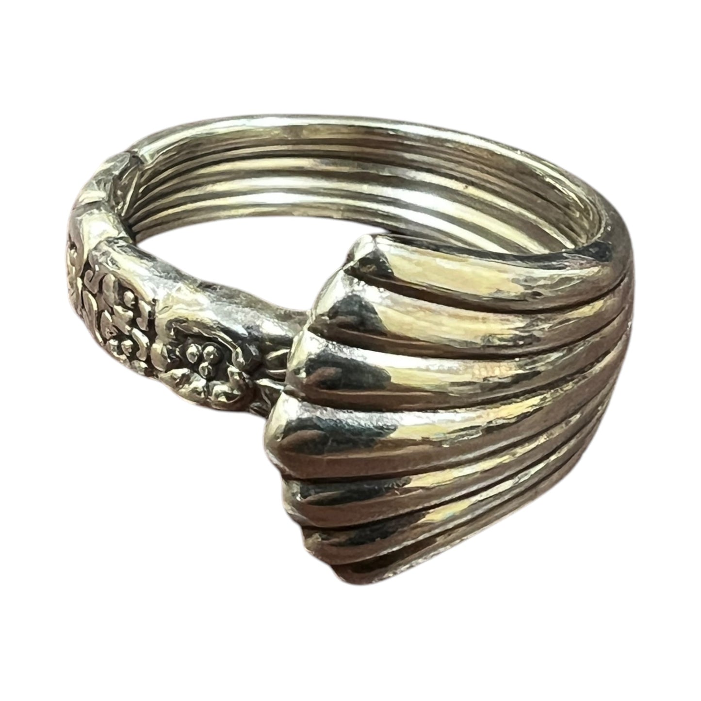 Ring Band By Oneida In Silver