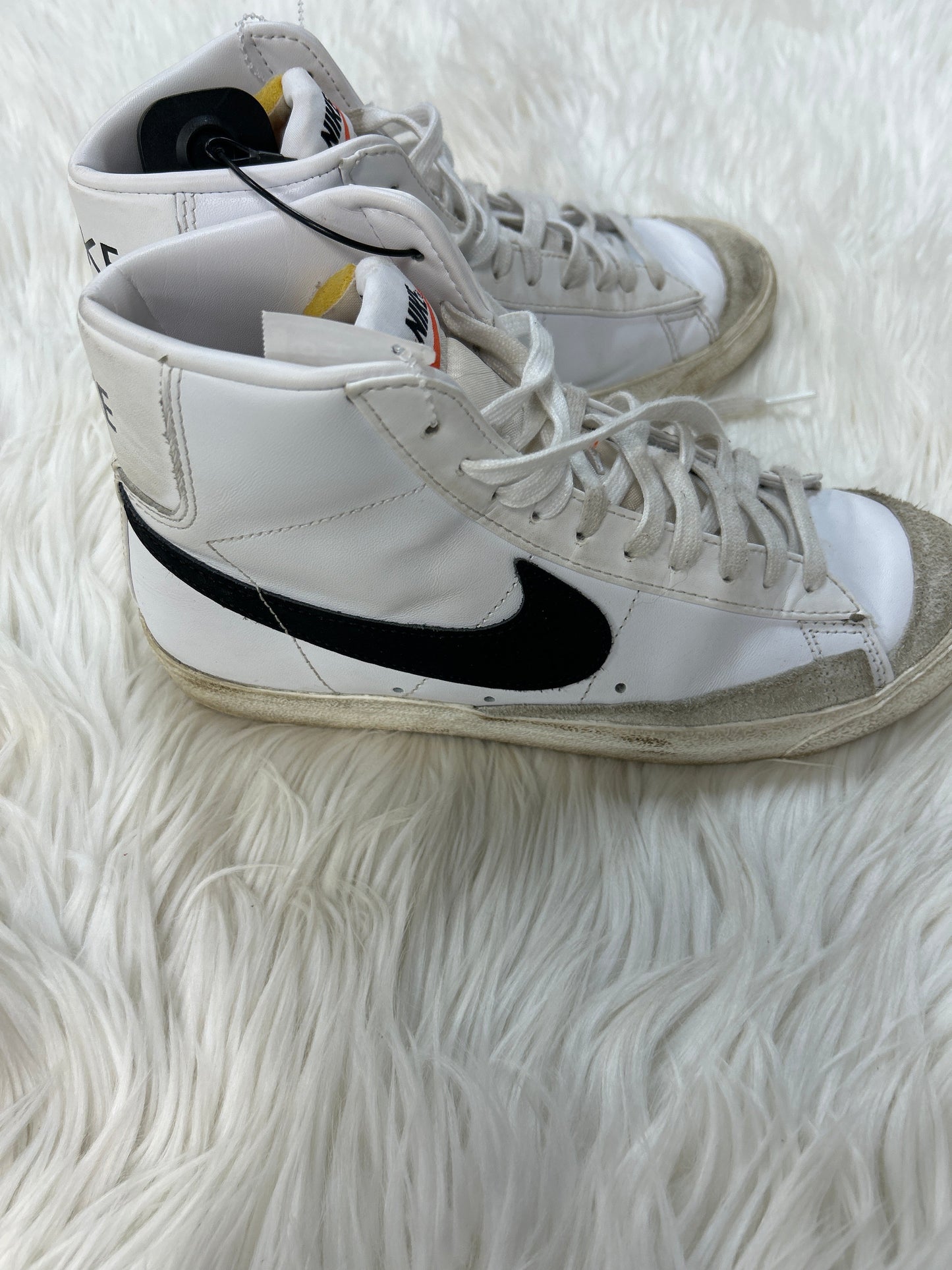 Shoes Sneakers By Nike In White, Size:9.5