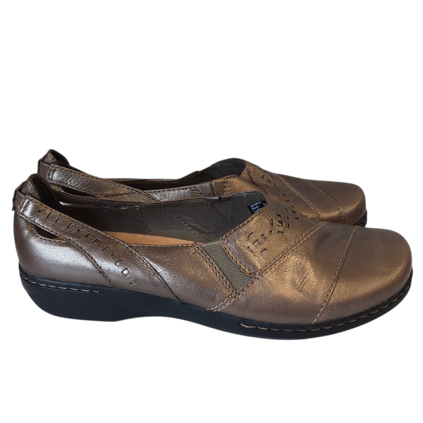 Shoes Flats By Clarks In Bronze, Size:9.5