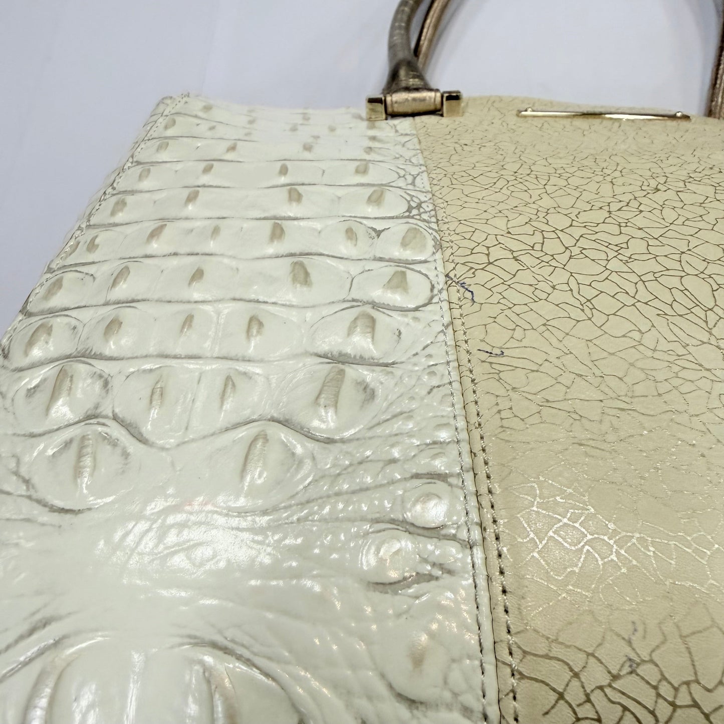 Handbag Designer By Brahmin, Size: Large