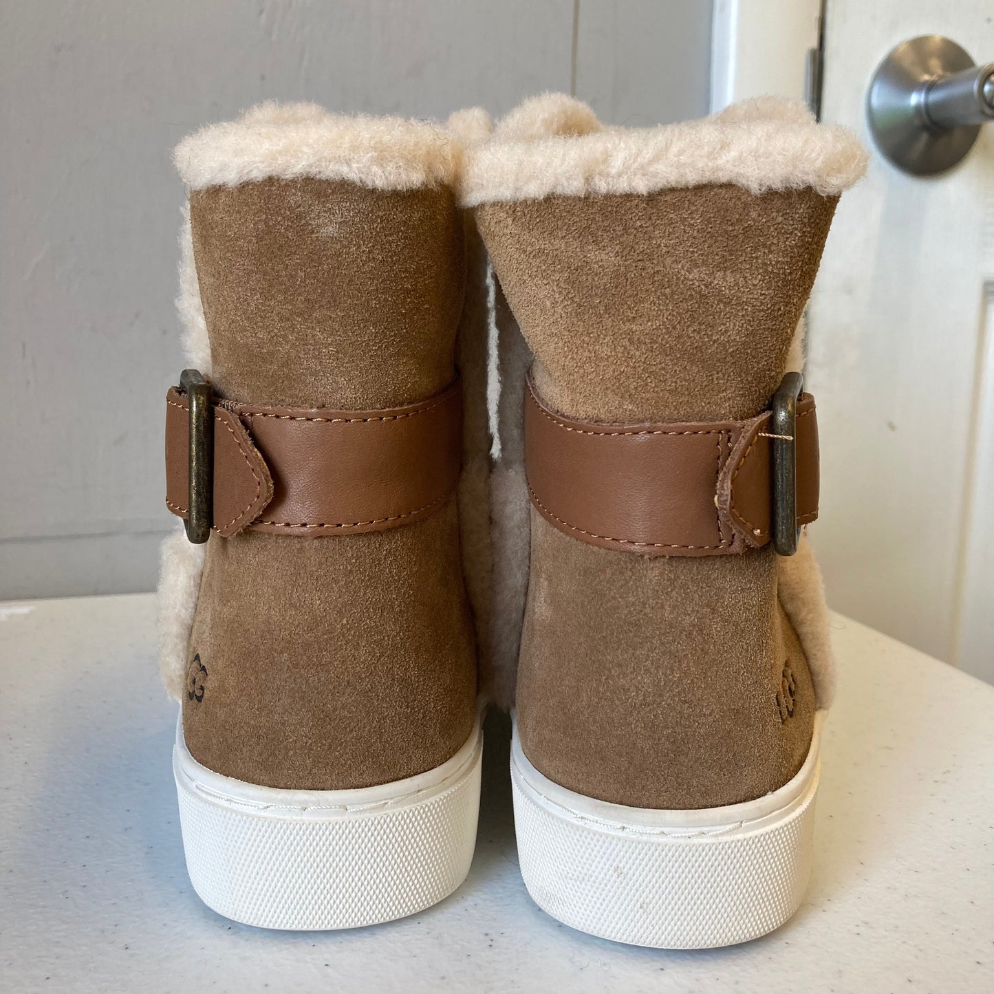 Boots Designer By Ugg In Brown, Size:8