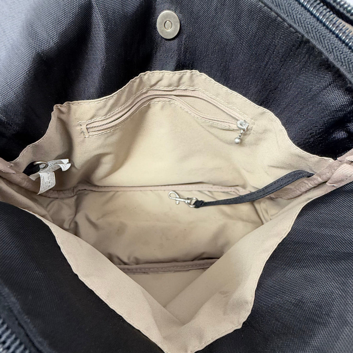 Handbag By Baggallini, Size: Medium