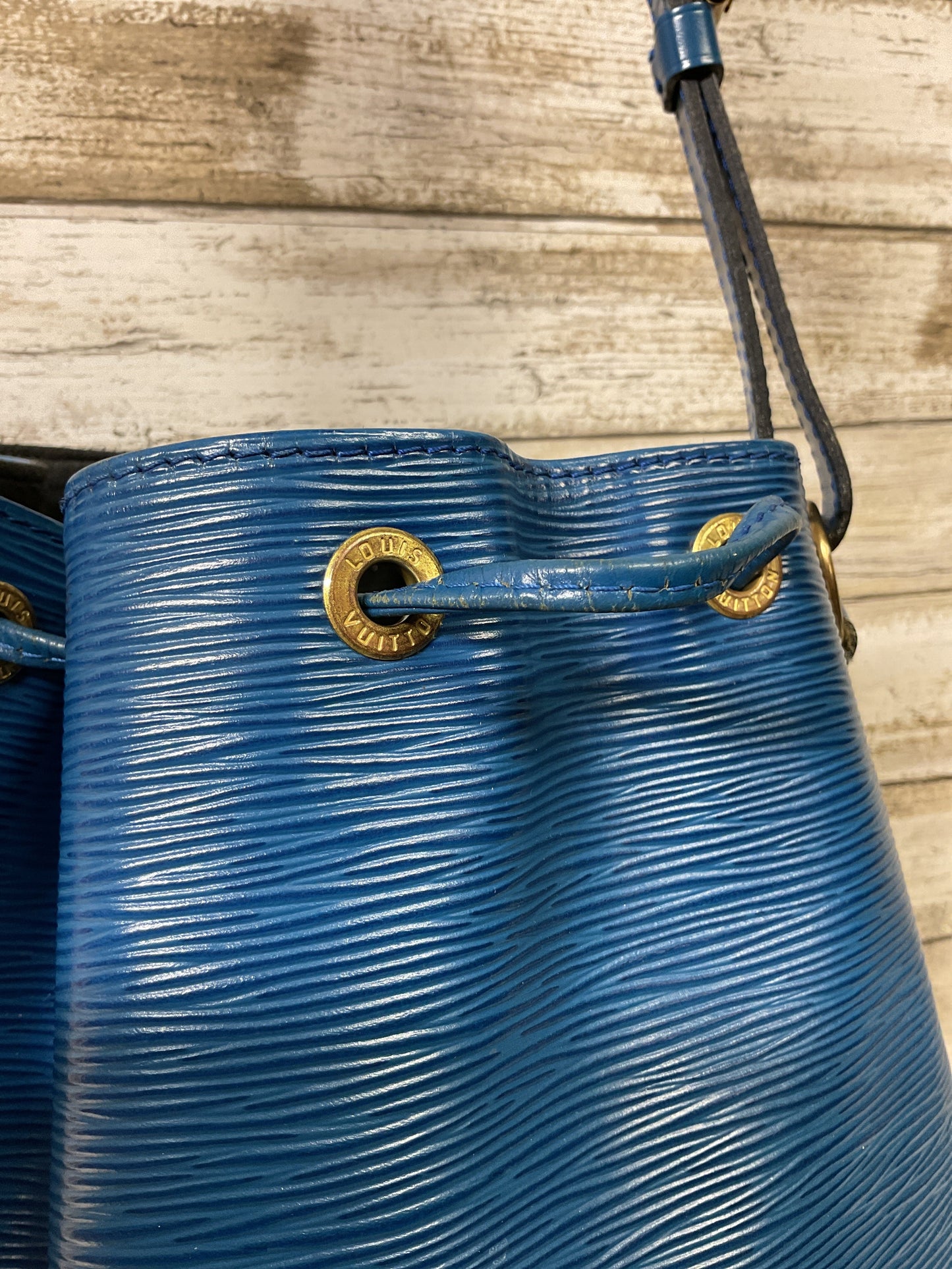 Handbag Luxury Designer By Louis Vuitton In Blue, Size:Large