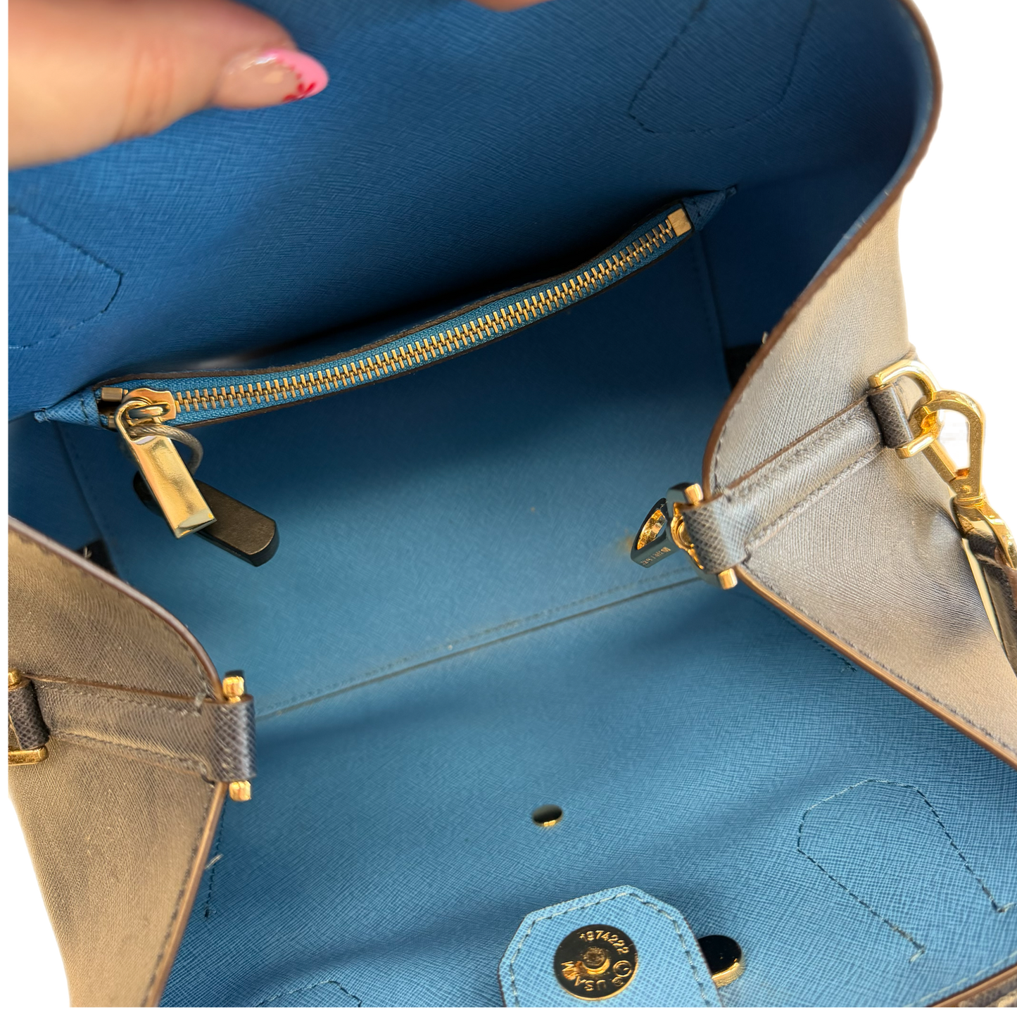 Handbag Designer By Michael Kors, Size: Medium
