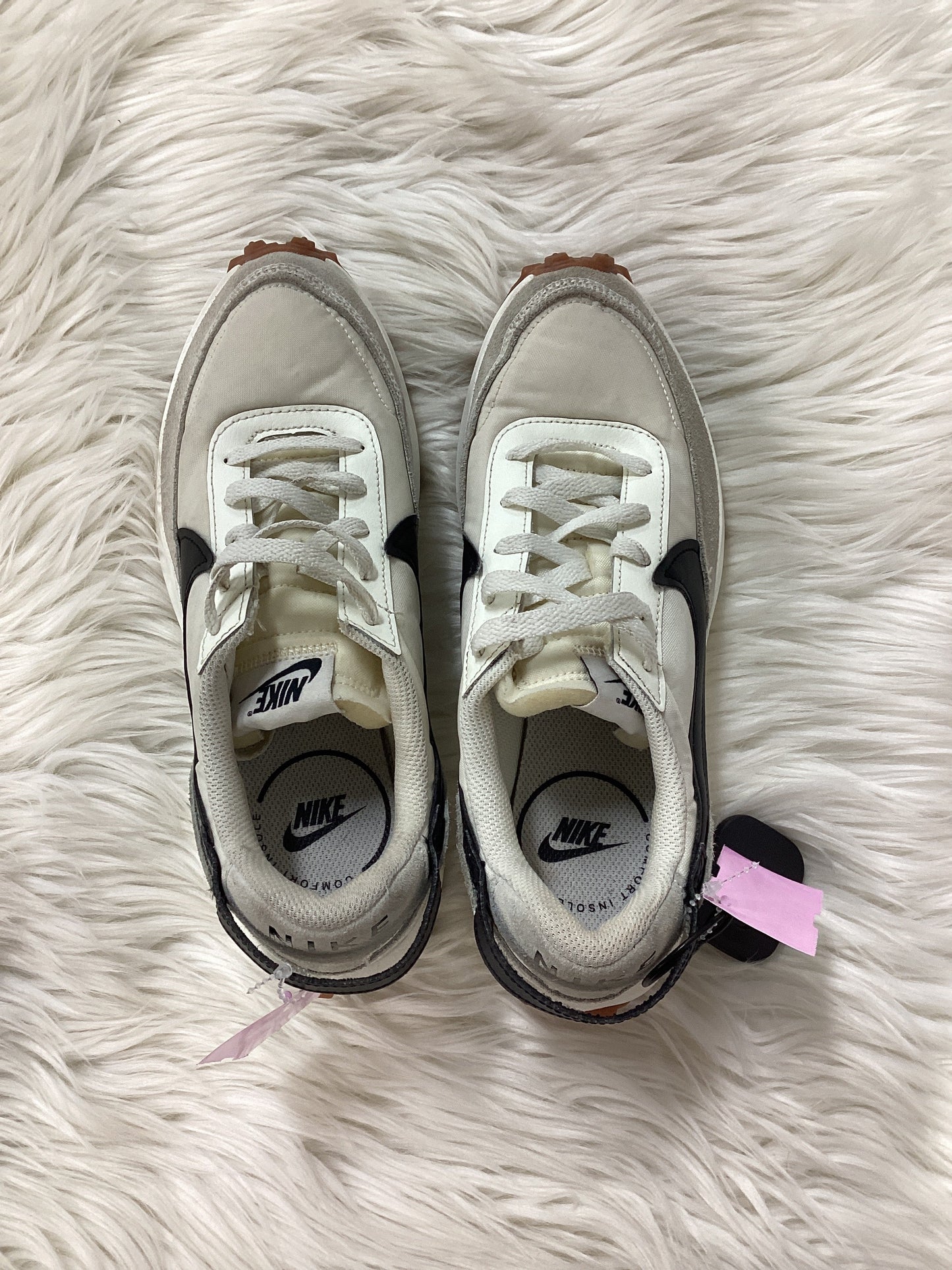 Shoes Athletic By Nike In Cream, Size:8.5