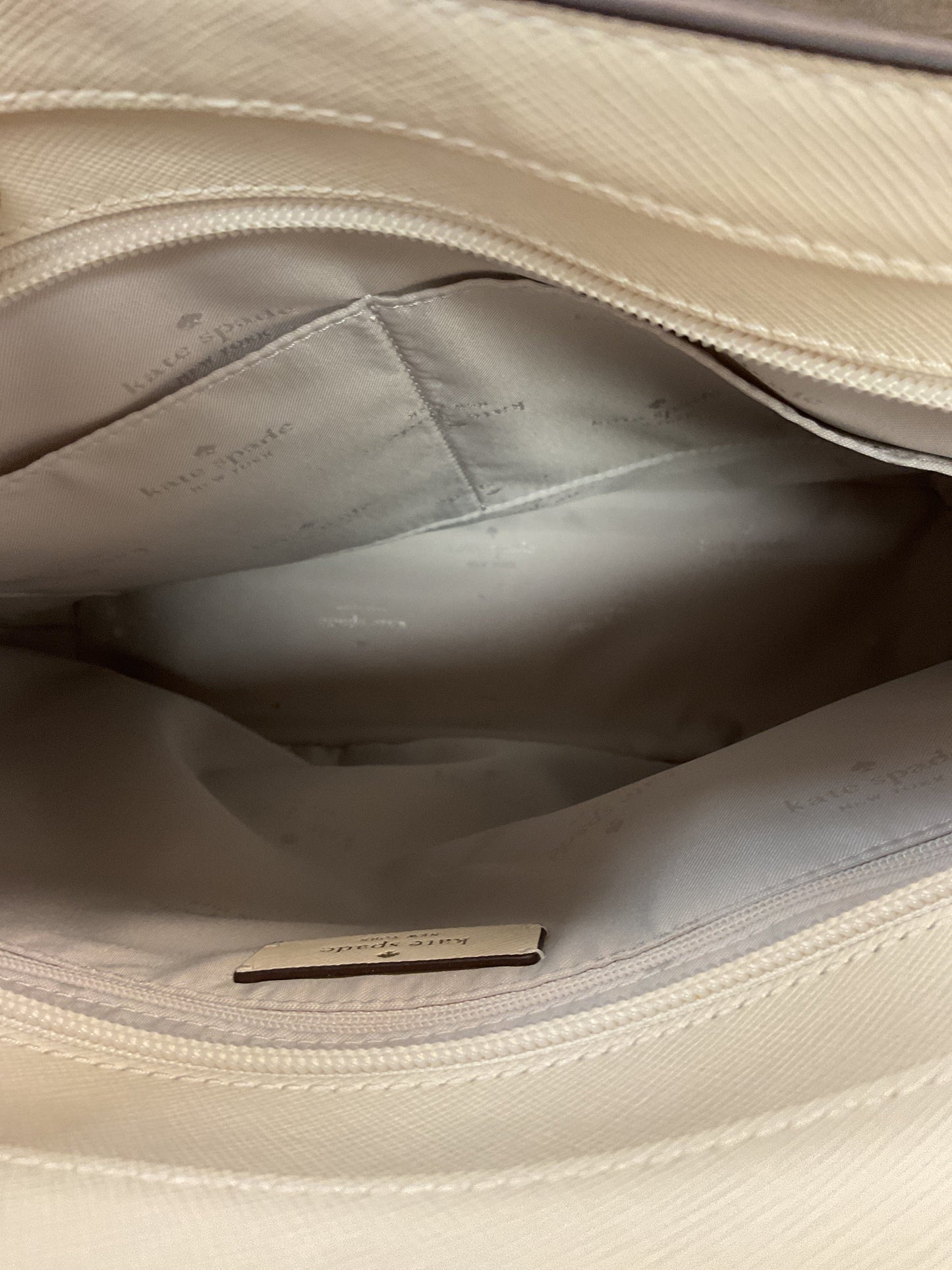 Handbag Designer By Kate Spade In White, Size:Large