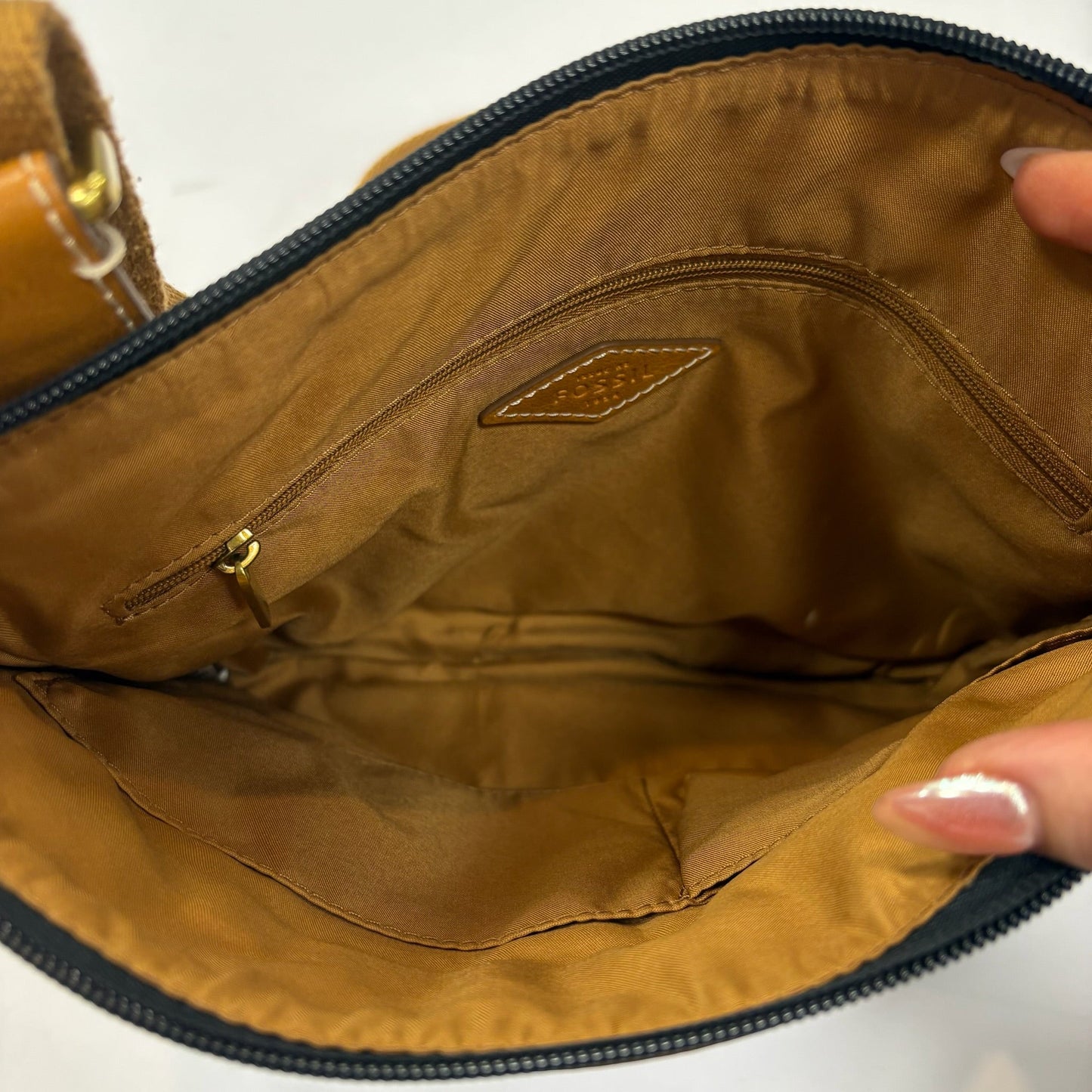 Crossbody By Fossil, Size: Small