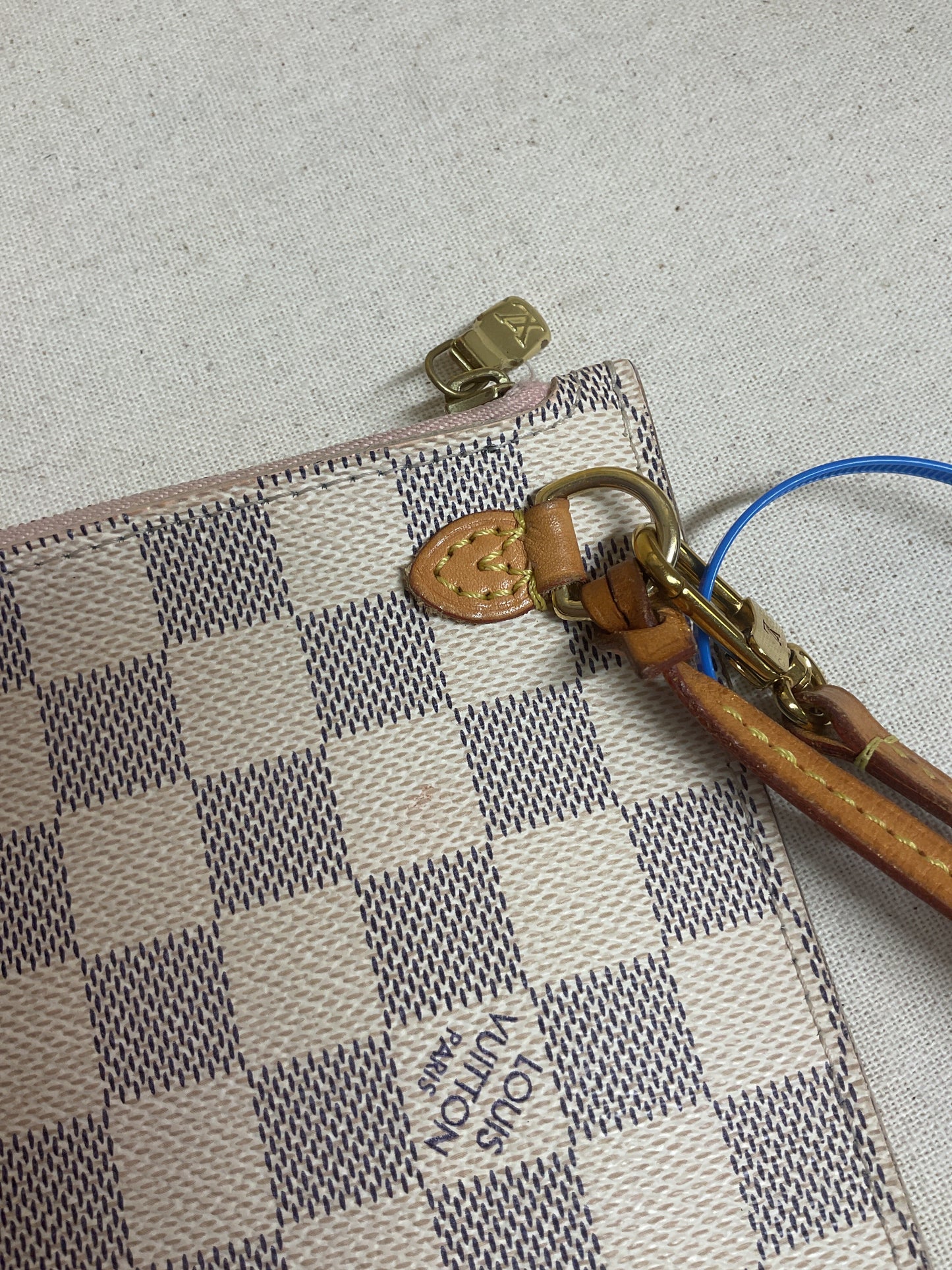 Wristlet Luxury Designer By Louis Vuitton In Cream, Size:Small