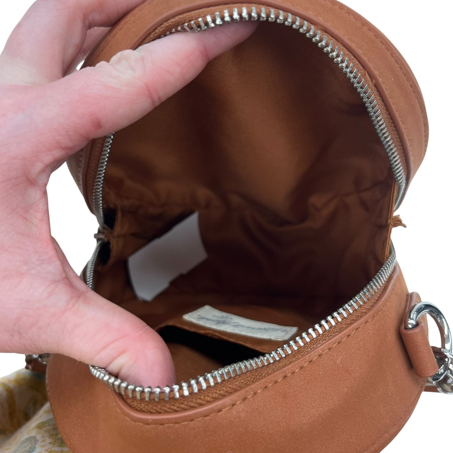 Crossbody By Universal Thread In Brown, Size:Medium