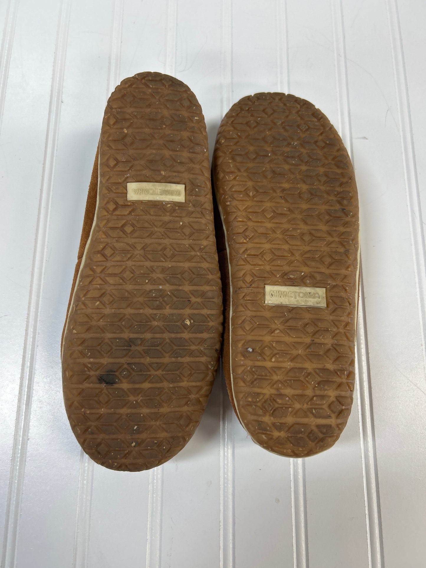Slippers By Minnetonka In Brown, Size:9