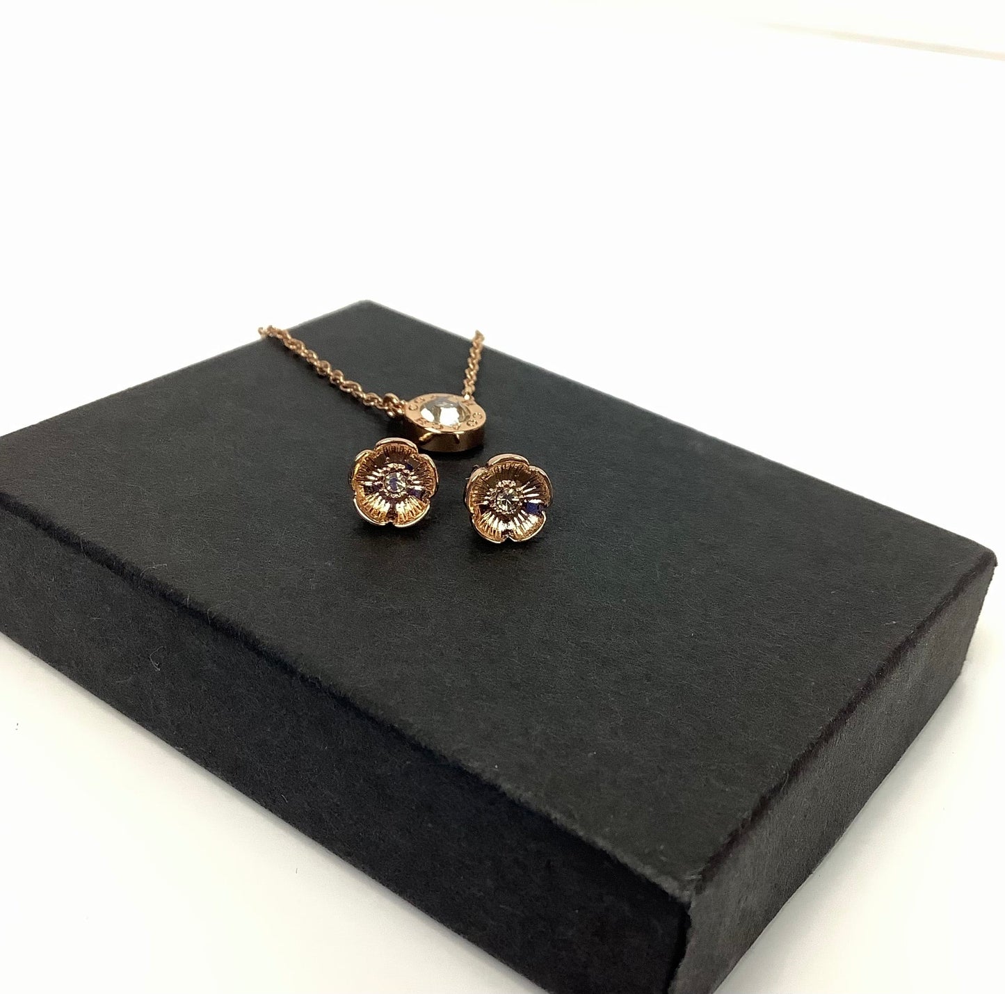 Necklace Set Designer By Coach, Size: 02 Piece Set