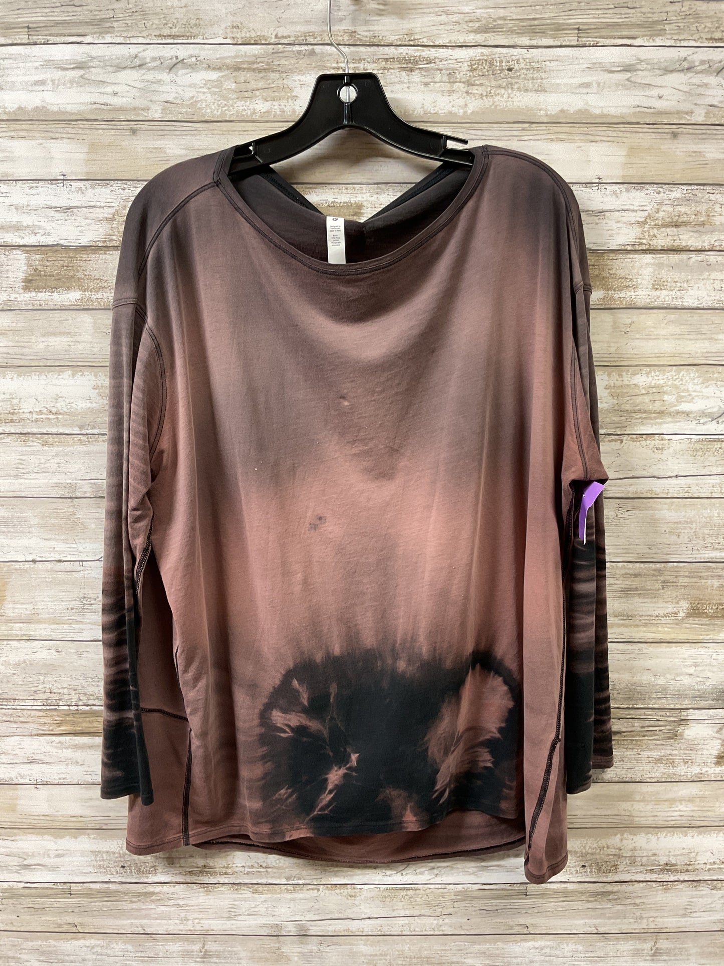 Athletic Top Ls Crewneck By Lululemon In Black & Pink, Size:10