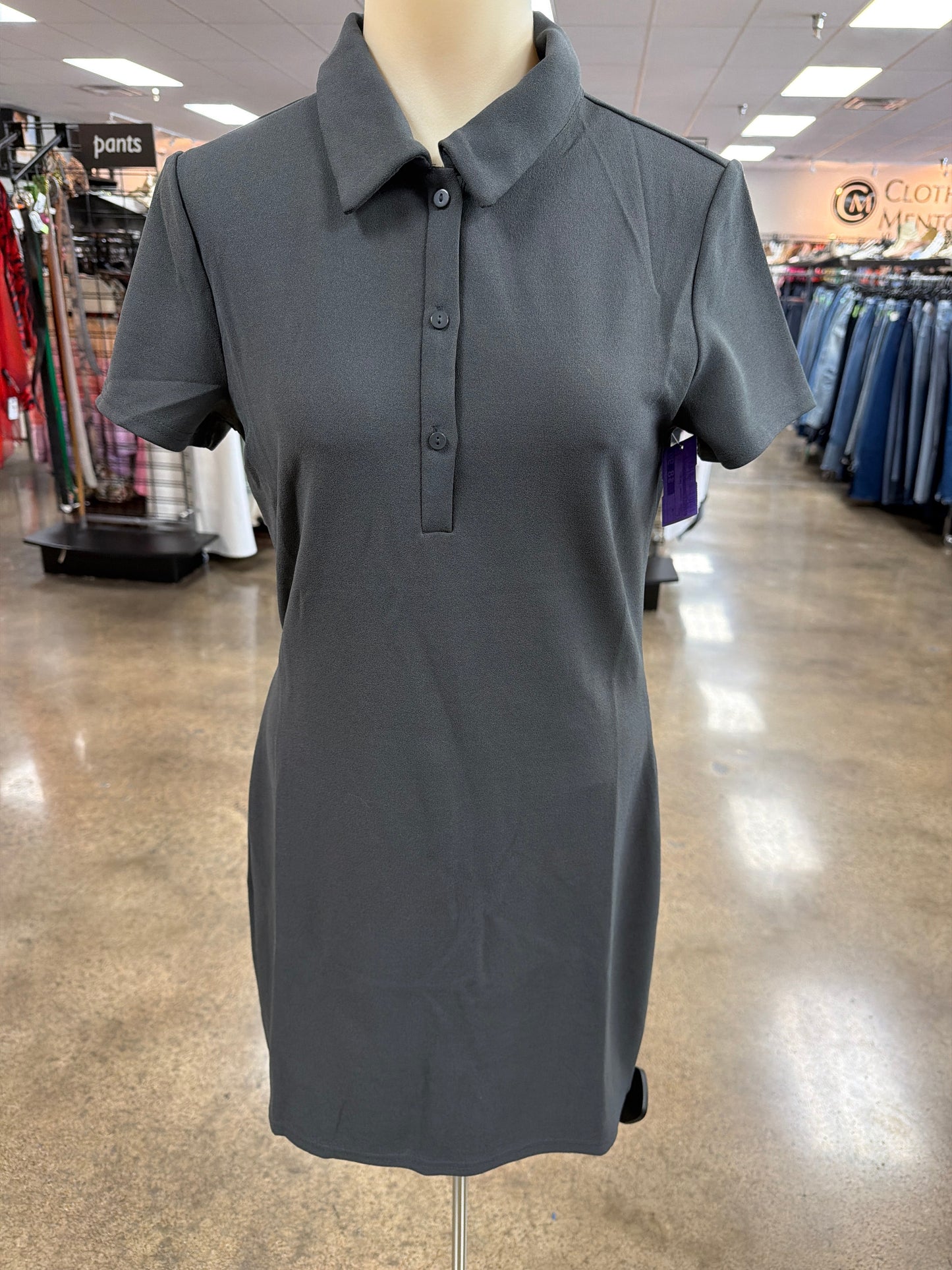 Dress Casual Short By Divided In Grey, Size:M