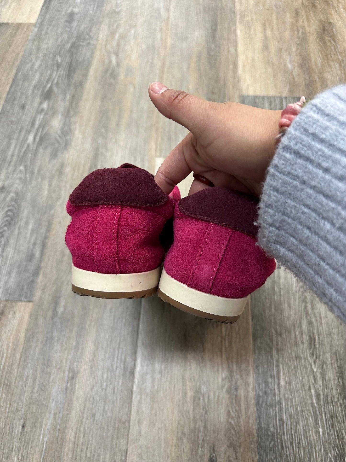 Shoes Athletic By Steve Madden In Pink, Size: 10