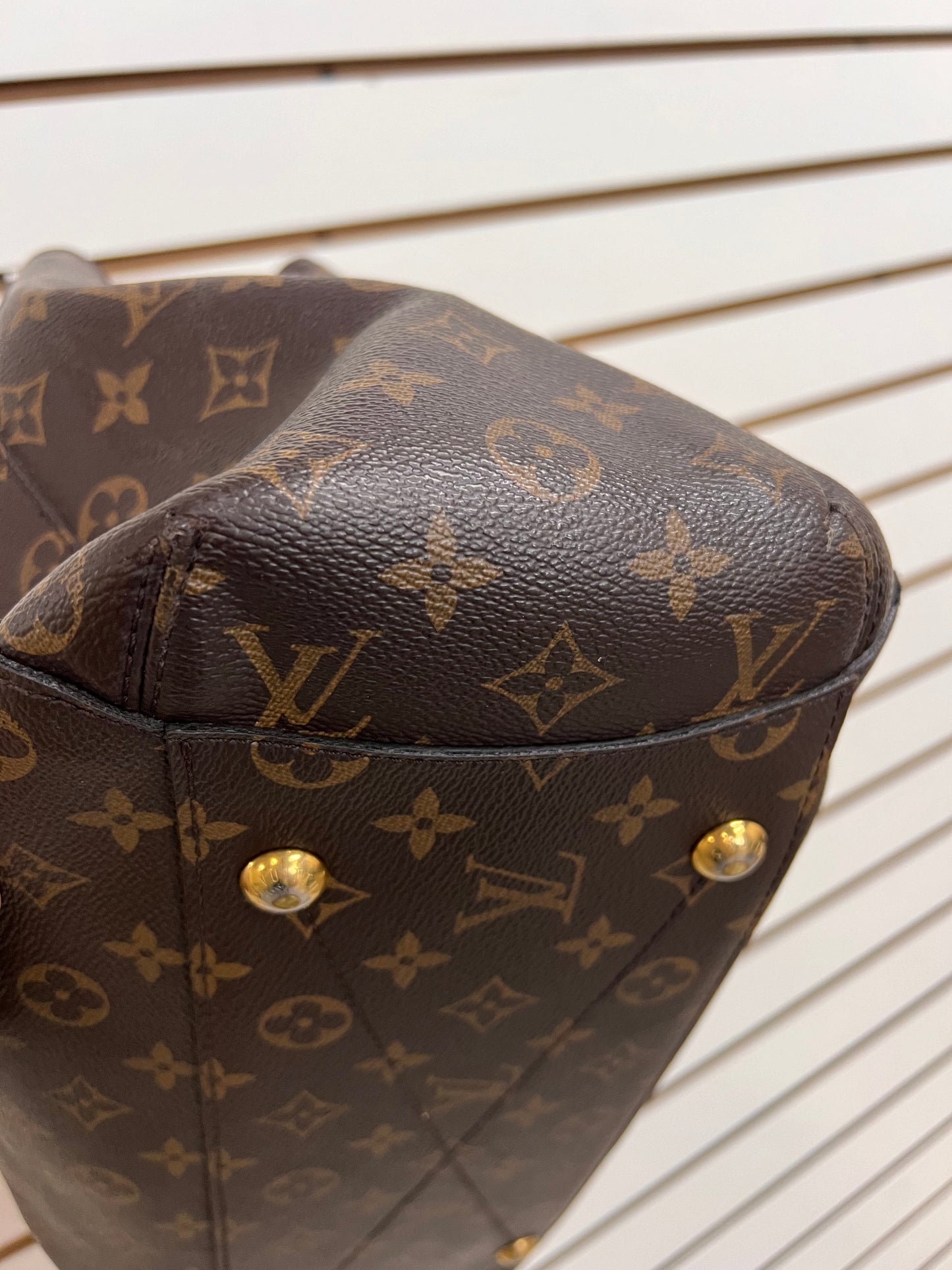 Handbag Luxury Designer By Louis Vuitton In Brown, Size:Large