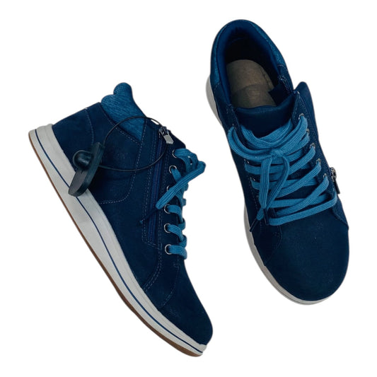 Shoes Athletic By Clarks In Blue, Size:6