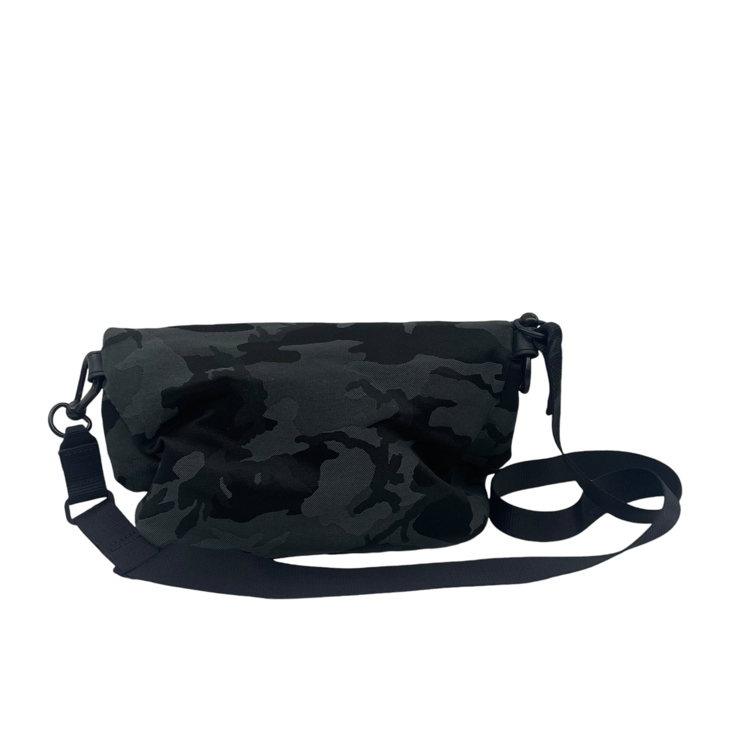 Crossbody By Lululemon In Camouflage Print, Size:Medium