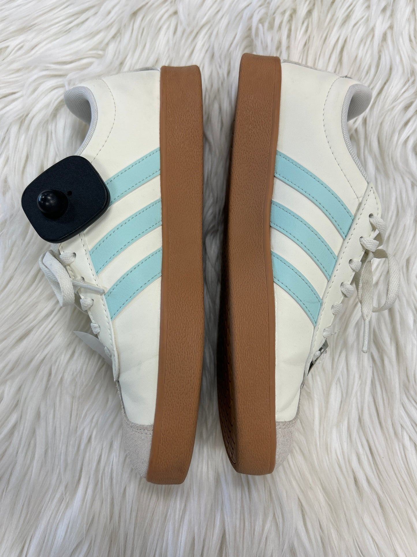 Shoes Sneakers By Adidas In Blue & Cream, Size:8