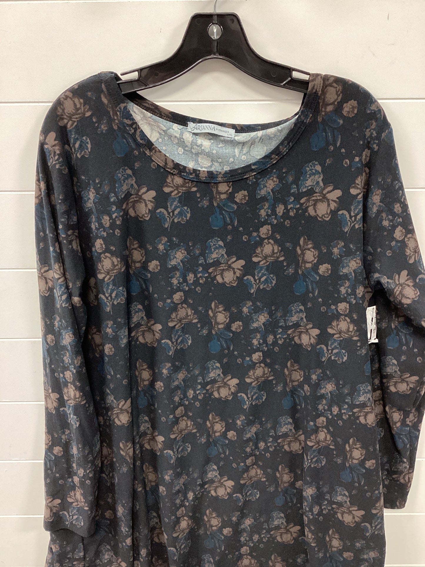 Top Ls By Arianna In Black, Size:Xl