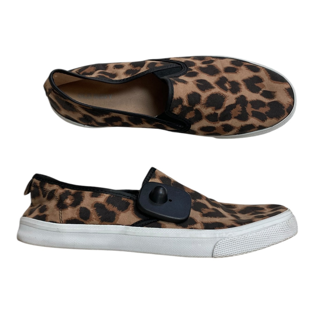 Shoes Flats By Old Navy In Animal Print, Size:8