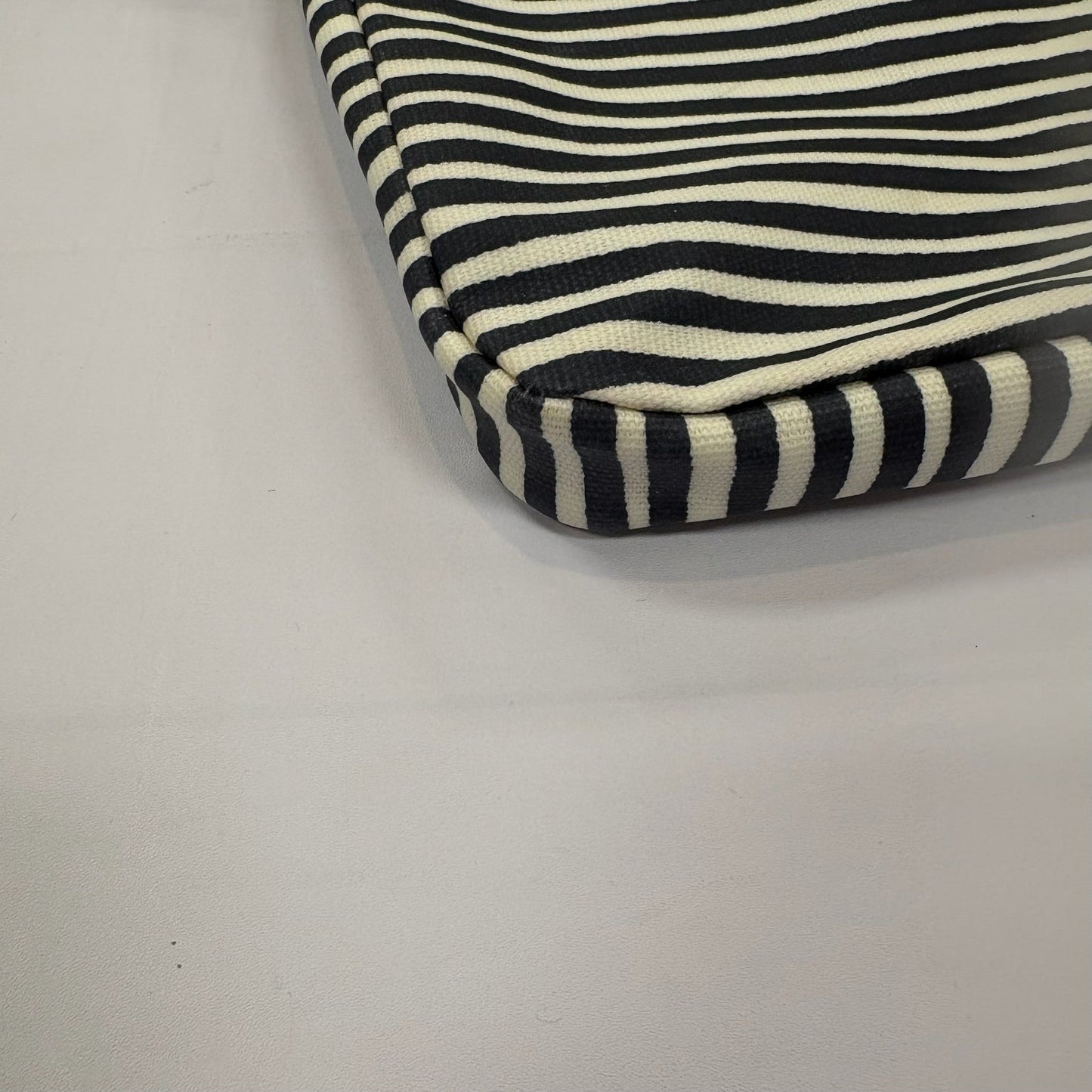 Crossbody By Fossil, Size: Small