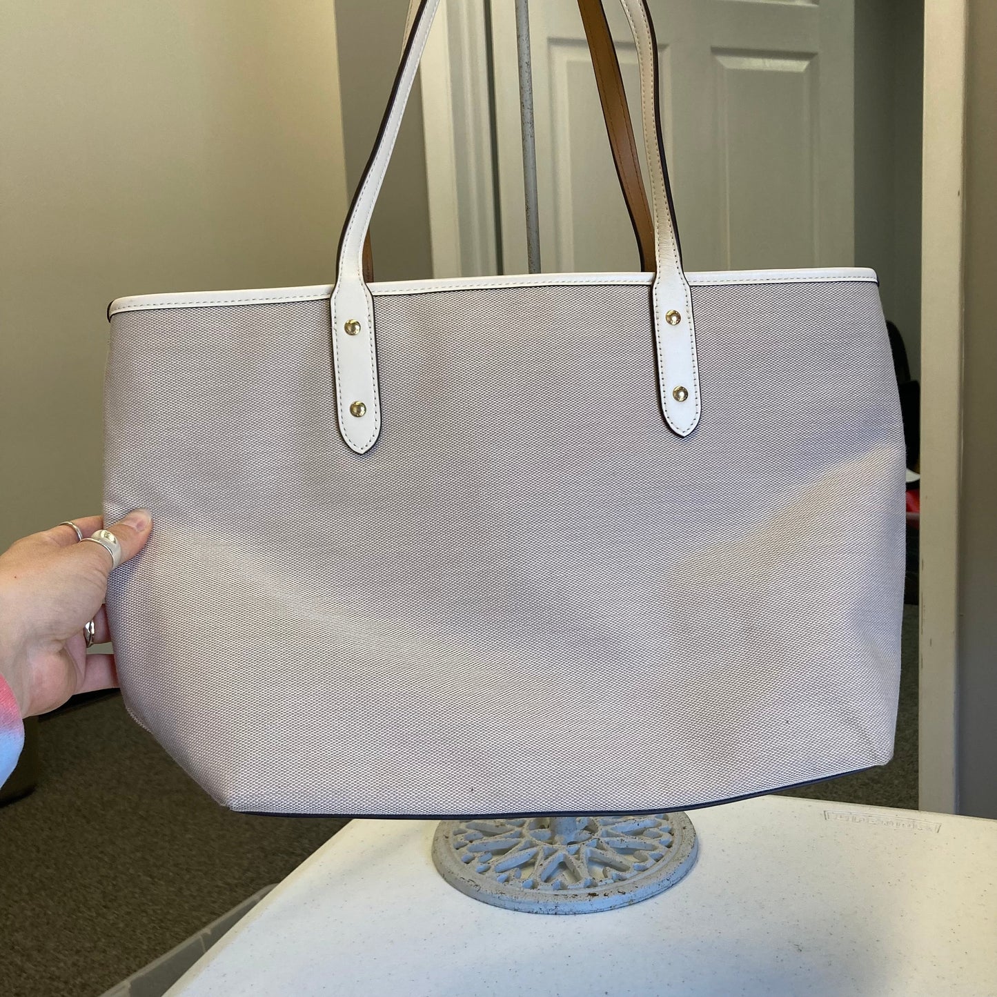Handbag Designer By Coach In Cream, Size:Large