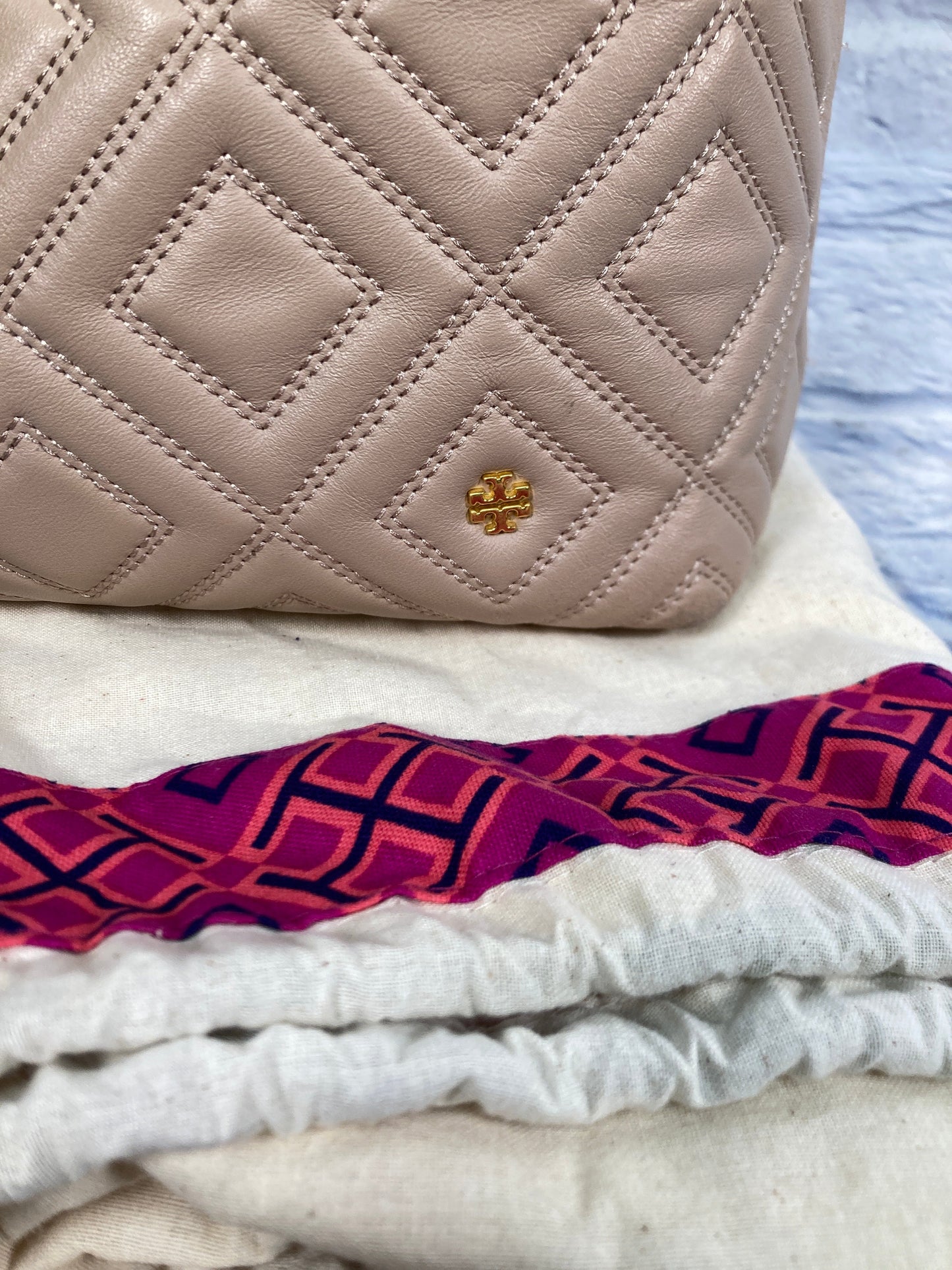 Handbag Designer By Tory Burch, Size: Large