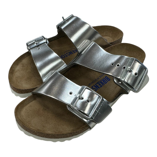 Sandals Flats By Birkenstock In Silver, Size:6.5