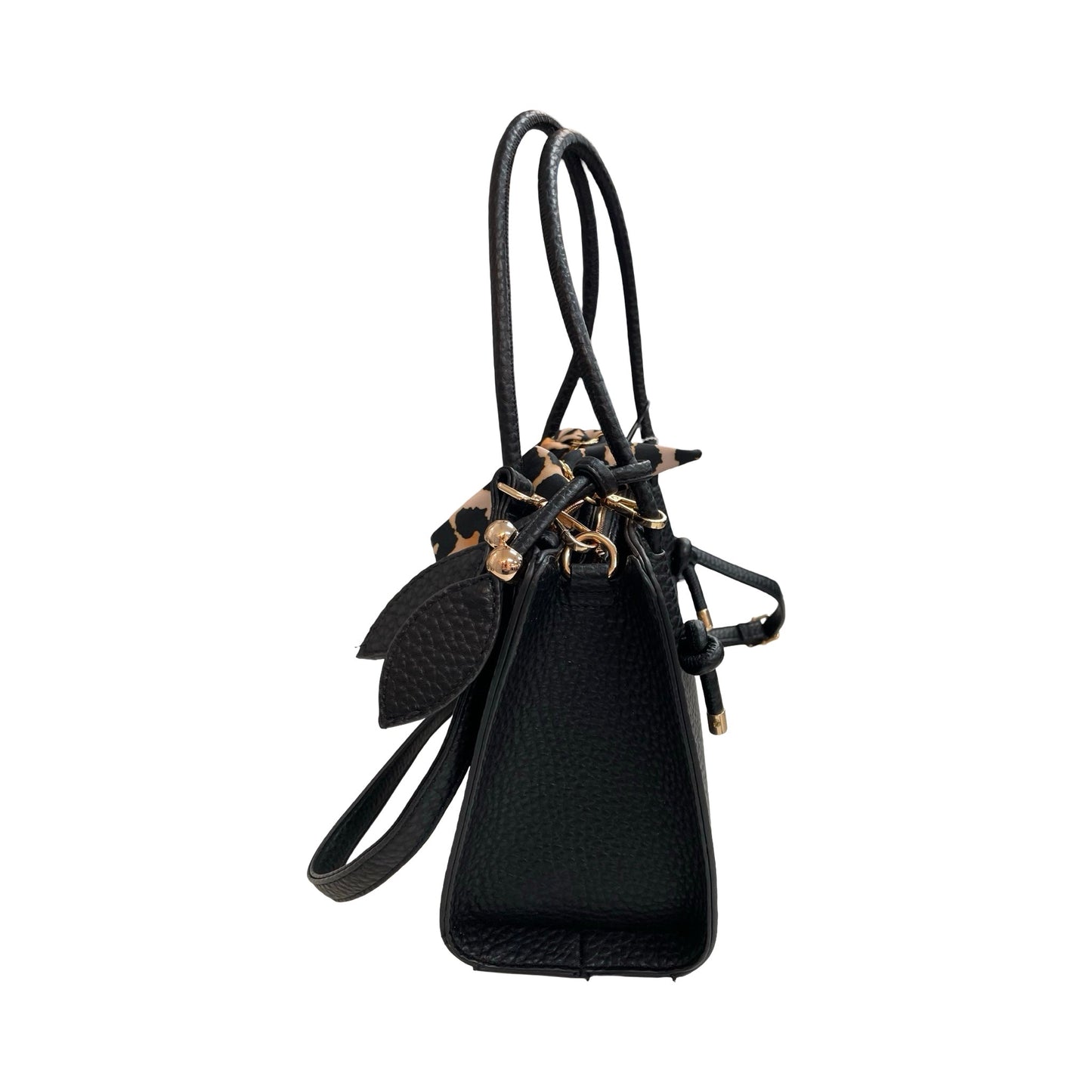 Handbag By Clothes Mentor In Black, Size:Medium
