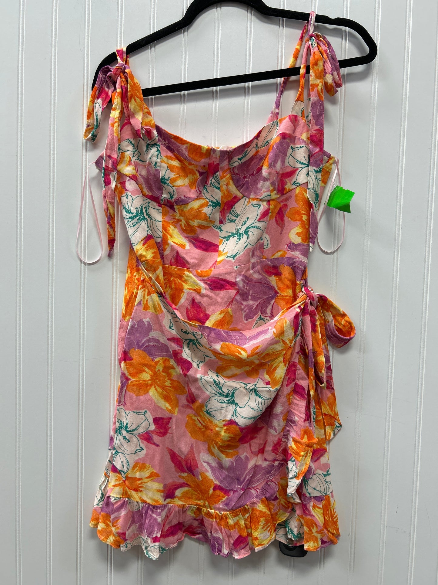 Dress Casual Short By Wayf In Pink, Size:M