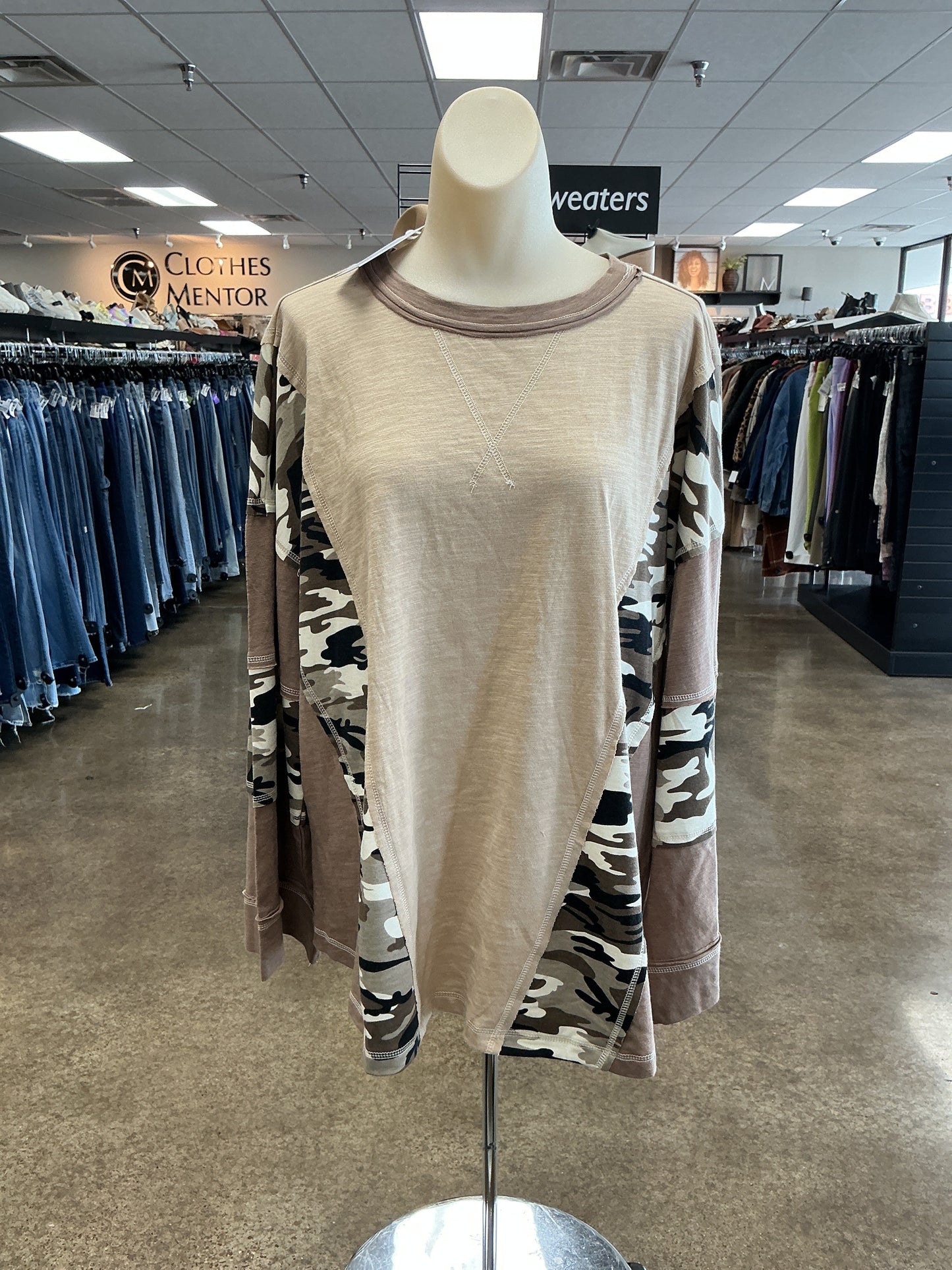 Top Ls By Clothes Mentor In Tan, Size:S