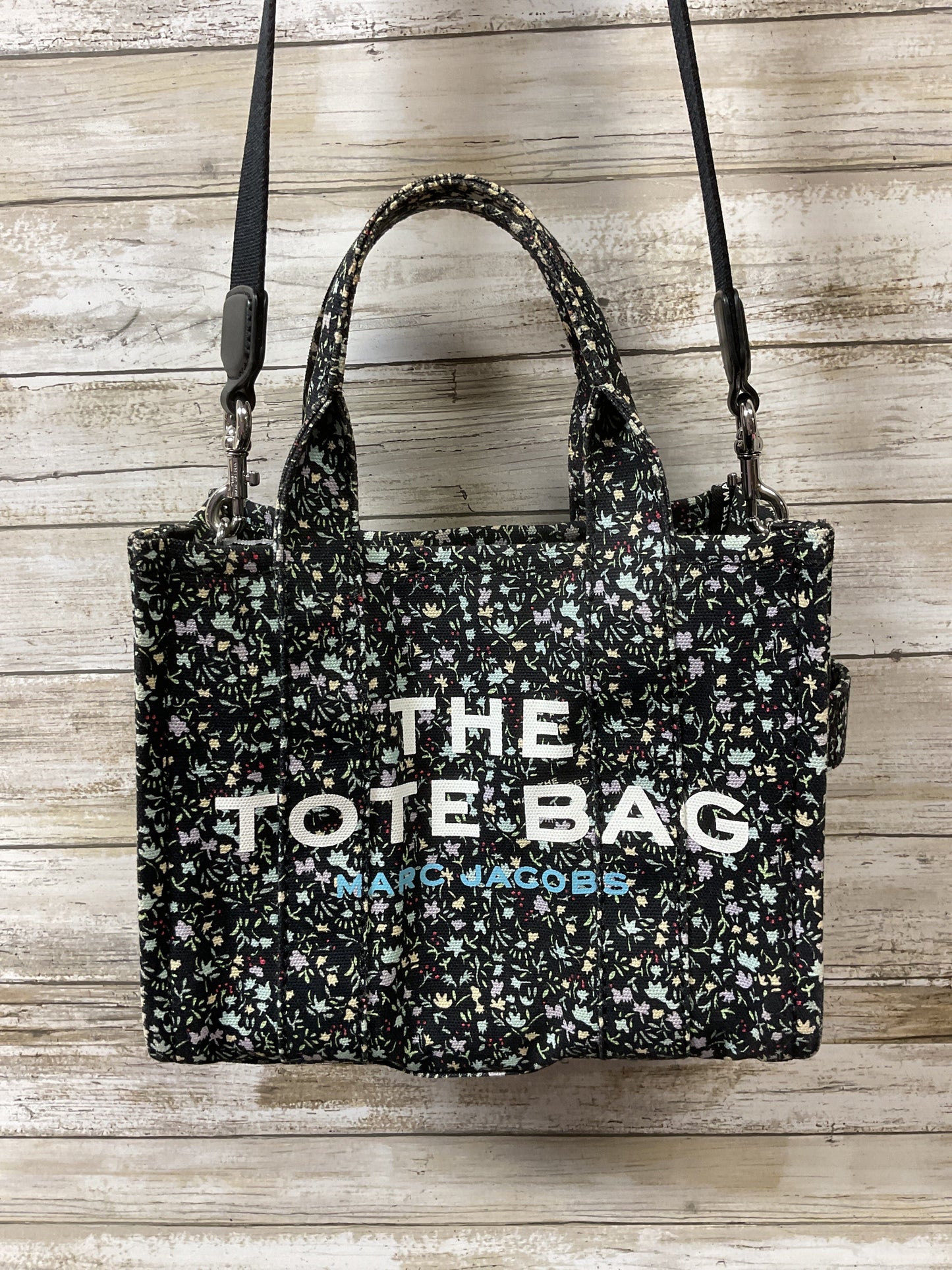 Crossbody Luxury Designer By Marc Jacobs In Floral Print, Size:Medium