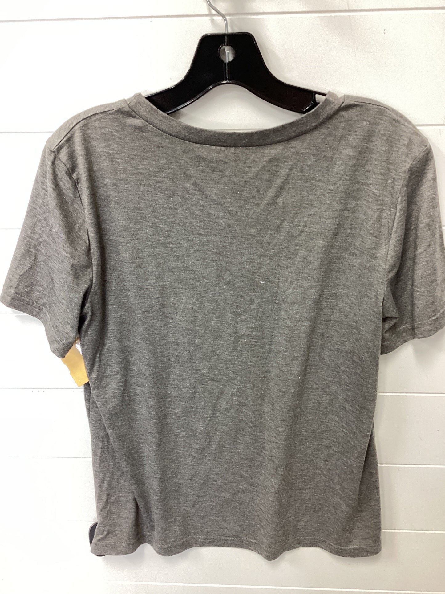 Top Ss By Clothes Mentor In Grey, Size:M