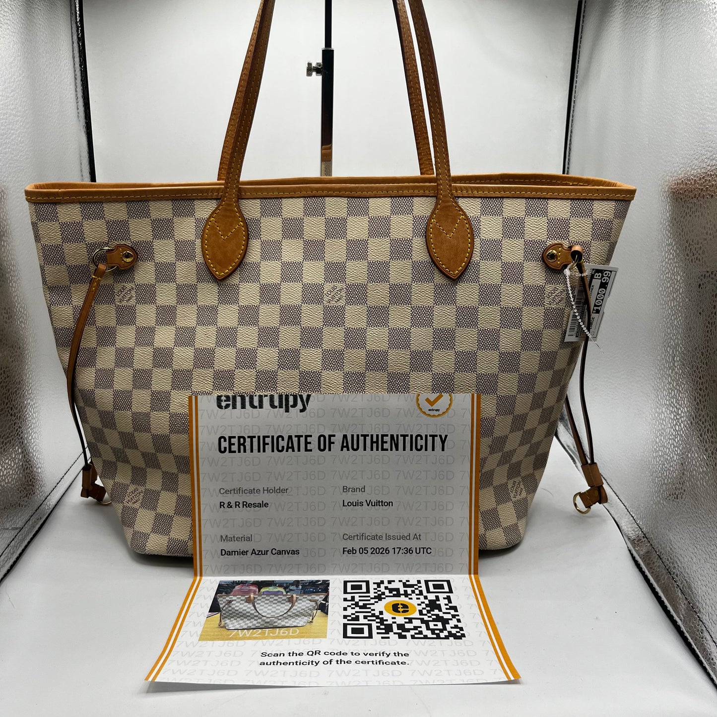 Handbag Luxury Designer By Louis Vuitton, Size: Large