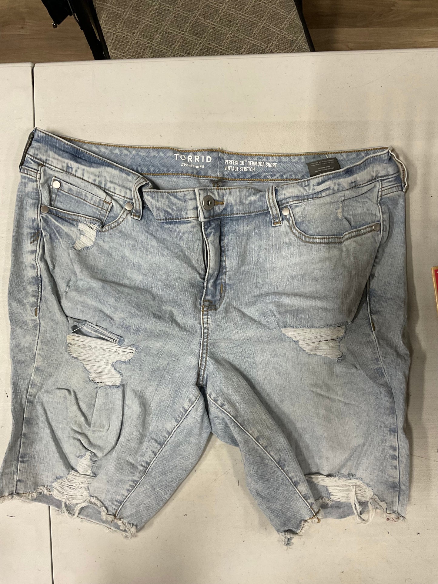 Shorts By Torrid In Blue Denim, Size:18