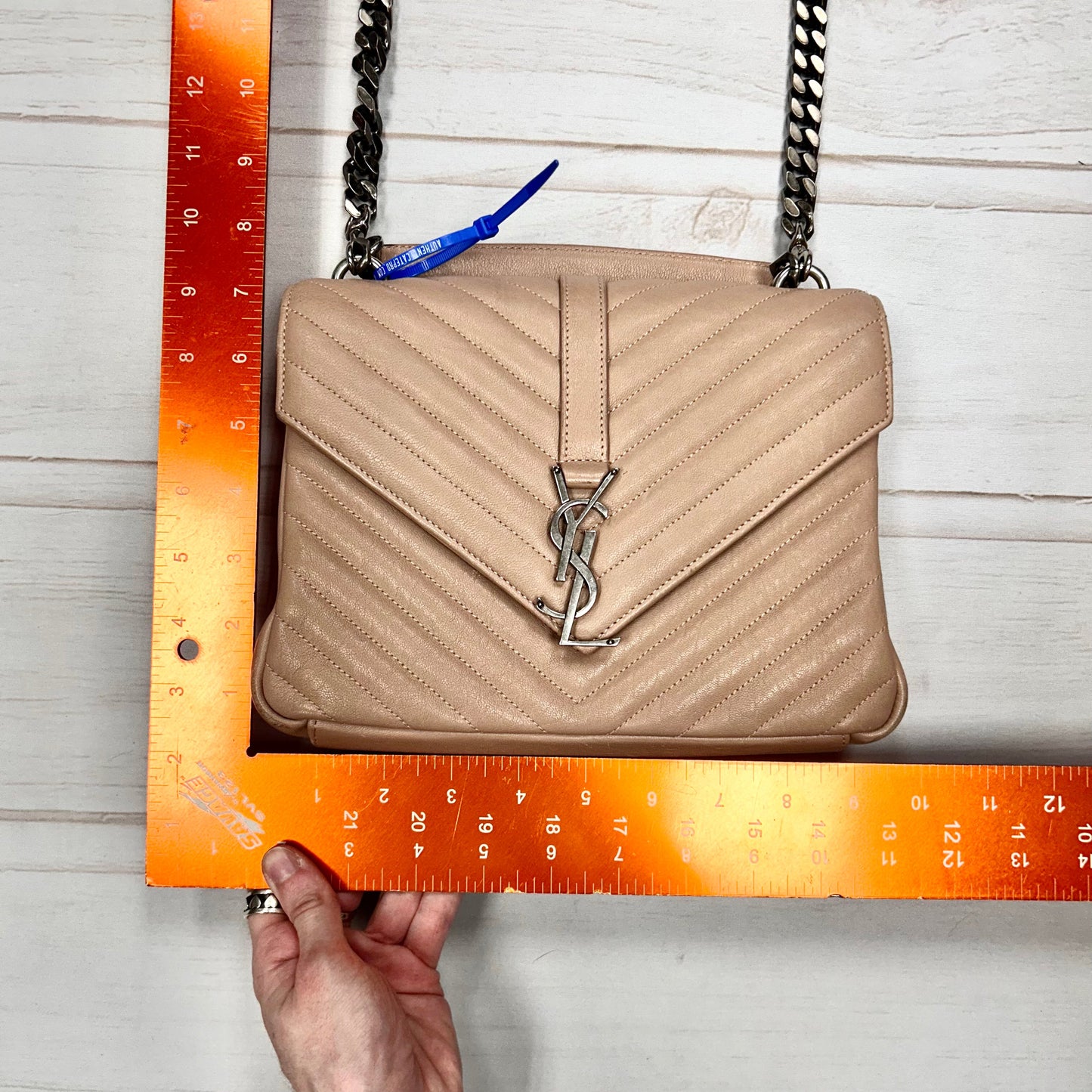 Crossbody Luxury Designer By Yves Saint Laurent  Size: Medium